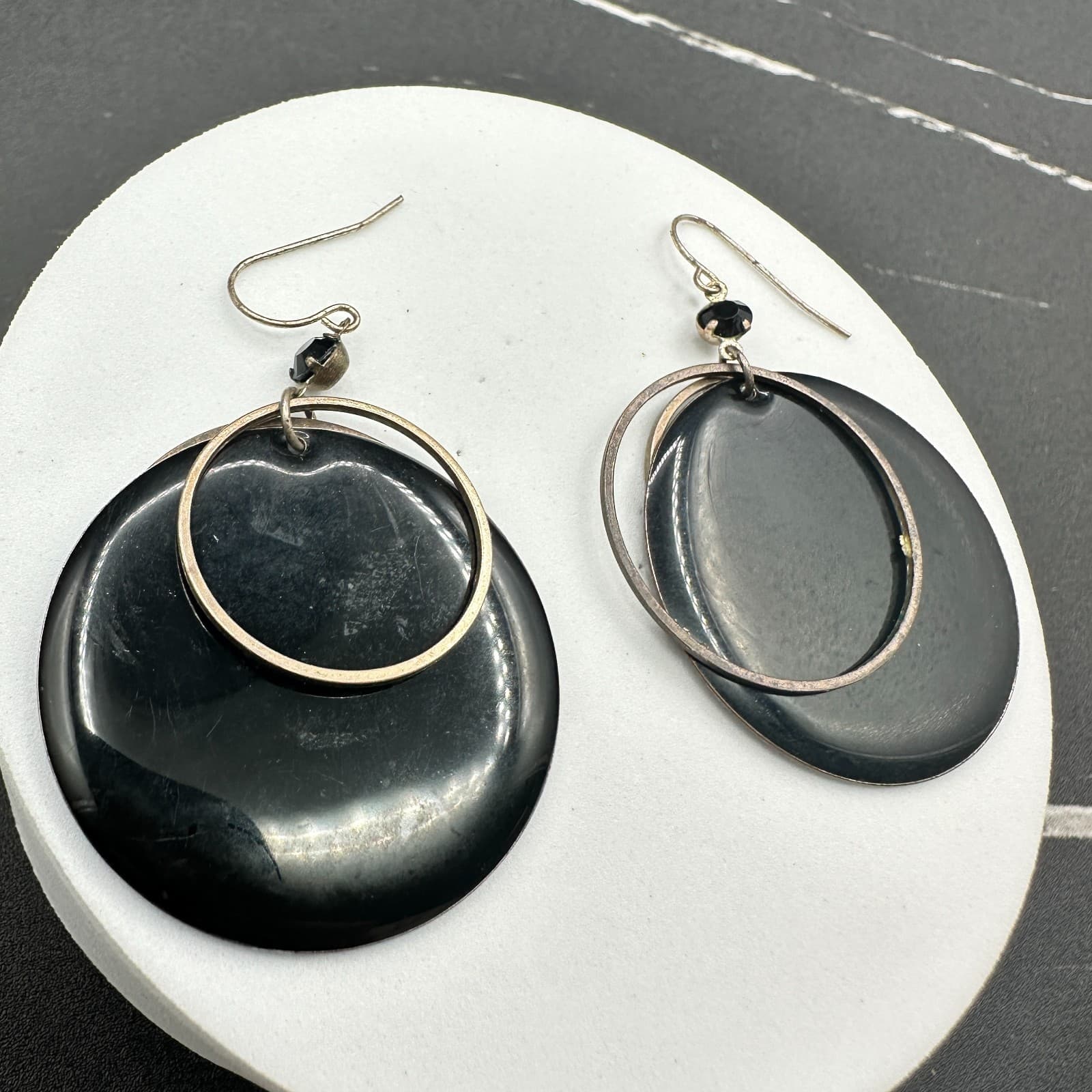 Vintage Black Resin & Silver Tone Double Circle Dangle Earrings - Thumbnail 7