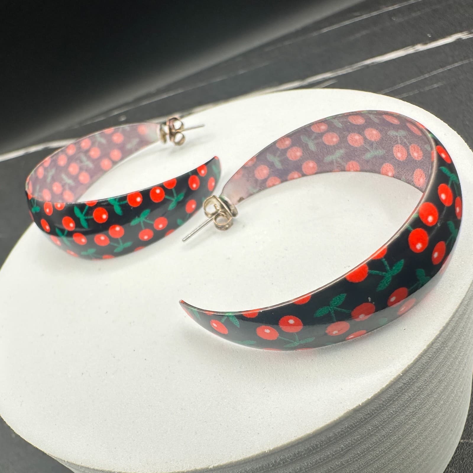 Vintage Acrylic Hoop Earrings Women Large Black Red Cherry Pattern Fruit Retro - Thumbnail 6