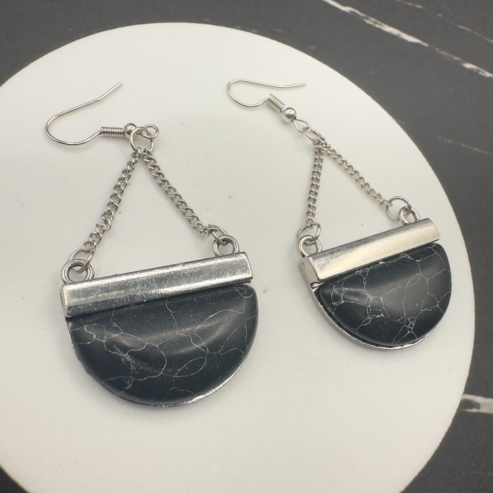 Black Half Moon Stone Dangle Earrings Silver Tone Chain Boho Geometric Jewelry - Thumbnail 10