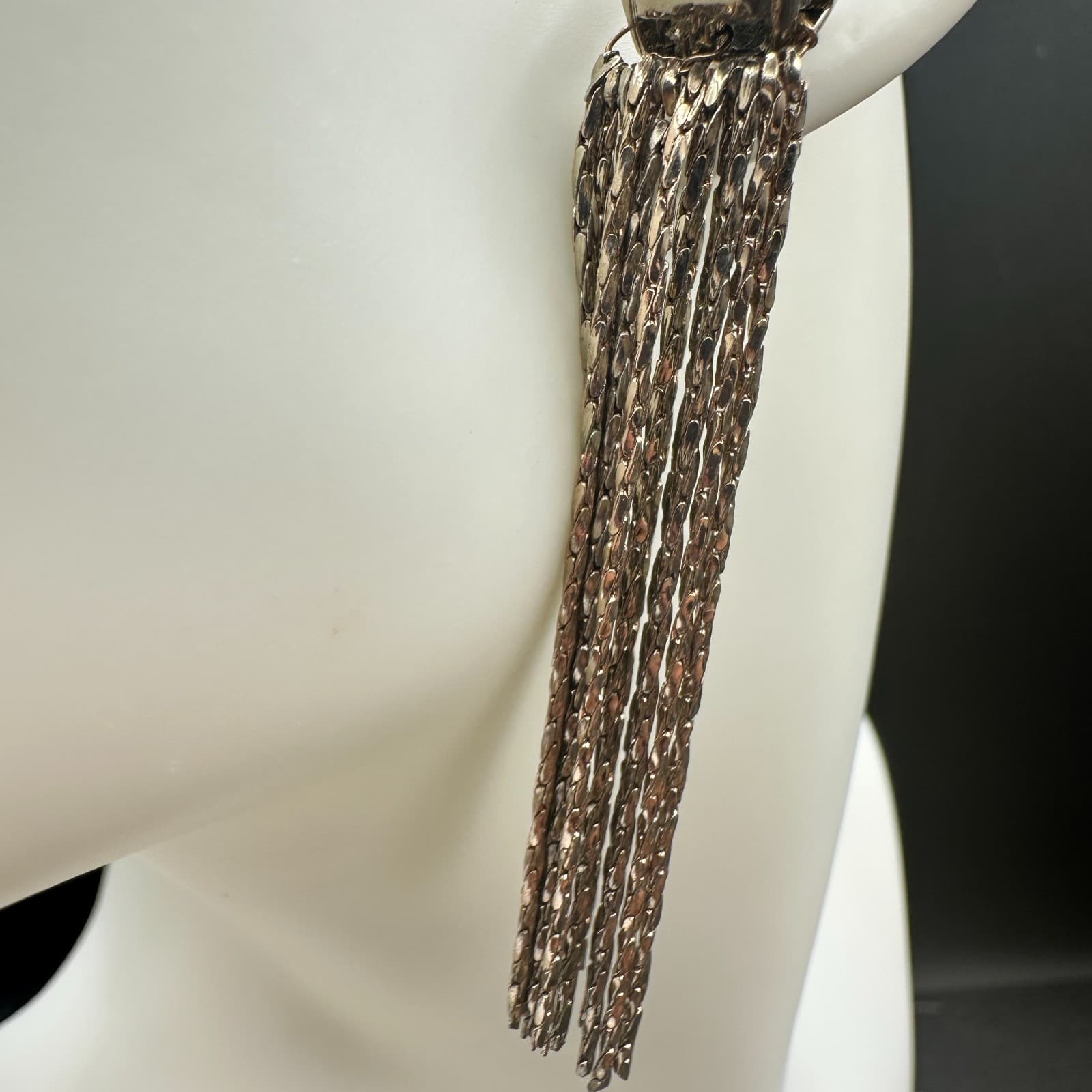 Vintage Silver Tone Black Faceted Stone Chain Tassel Clip-On Earrings - Thumbnail 4