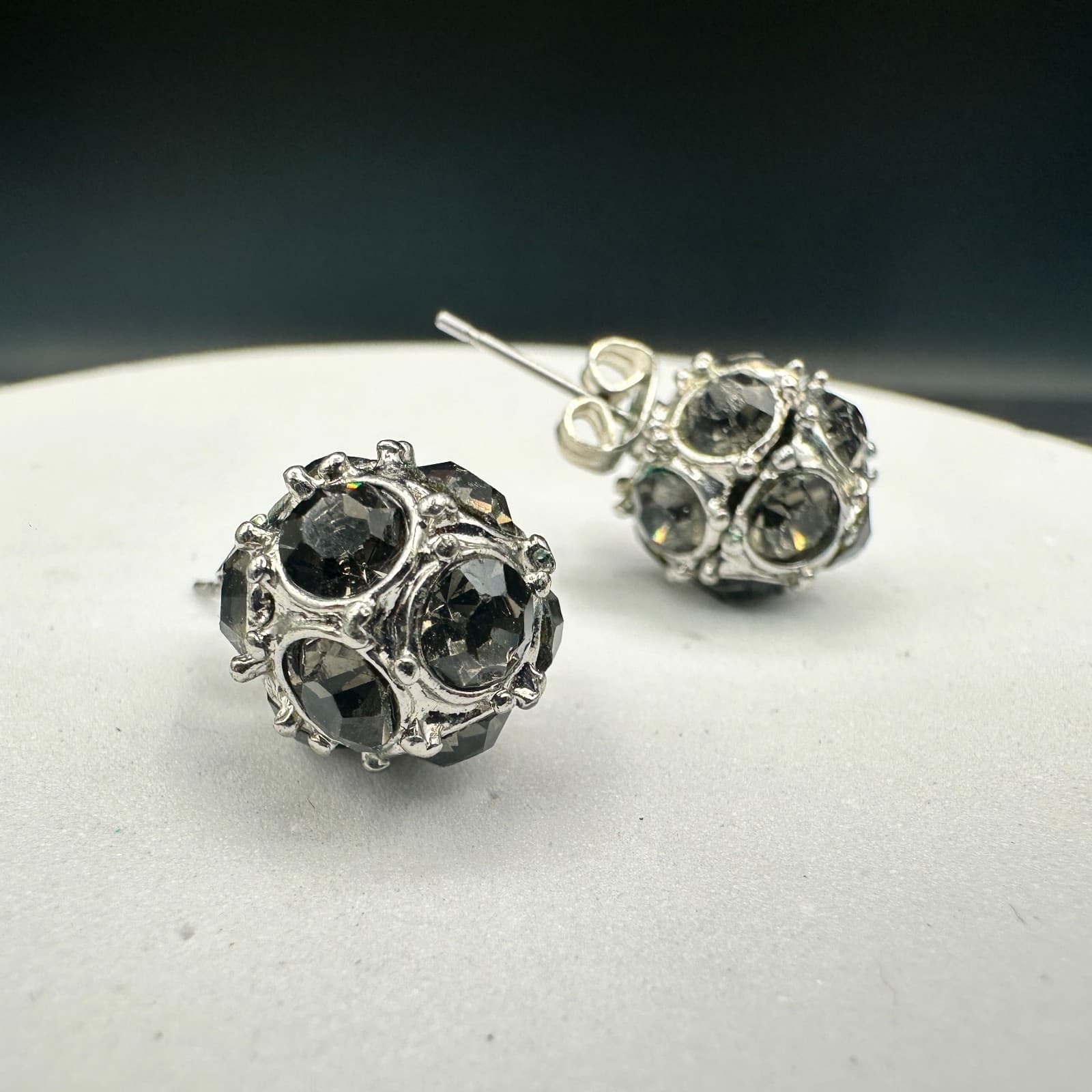 Vintage Silver Tone Alloy Black Faceted Crystal Stud Earrings Women Round Cluste - Thumbnail 13