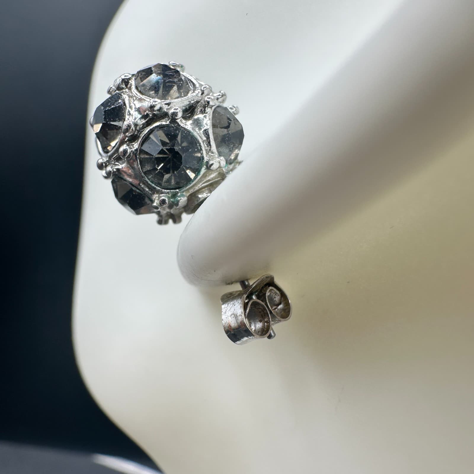 Vintage Silver Tone Alloy Black Faceted Crystal Stud Earrings Women Round Cluste - Thumbnail 5