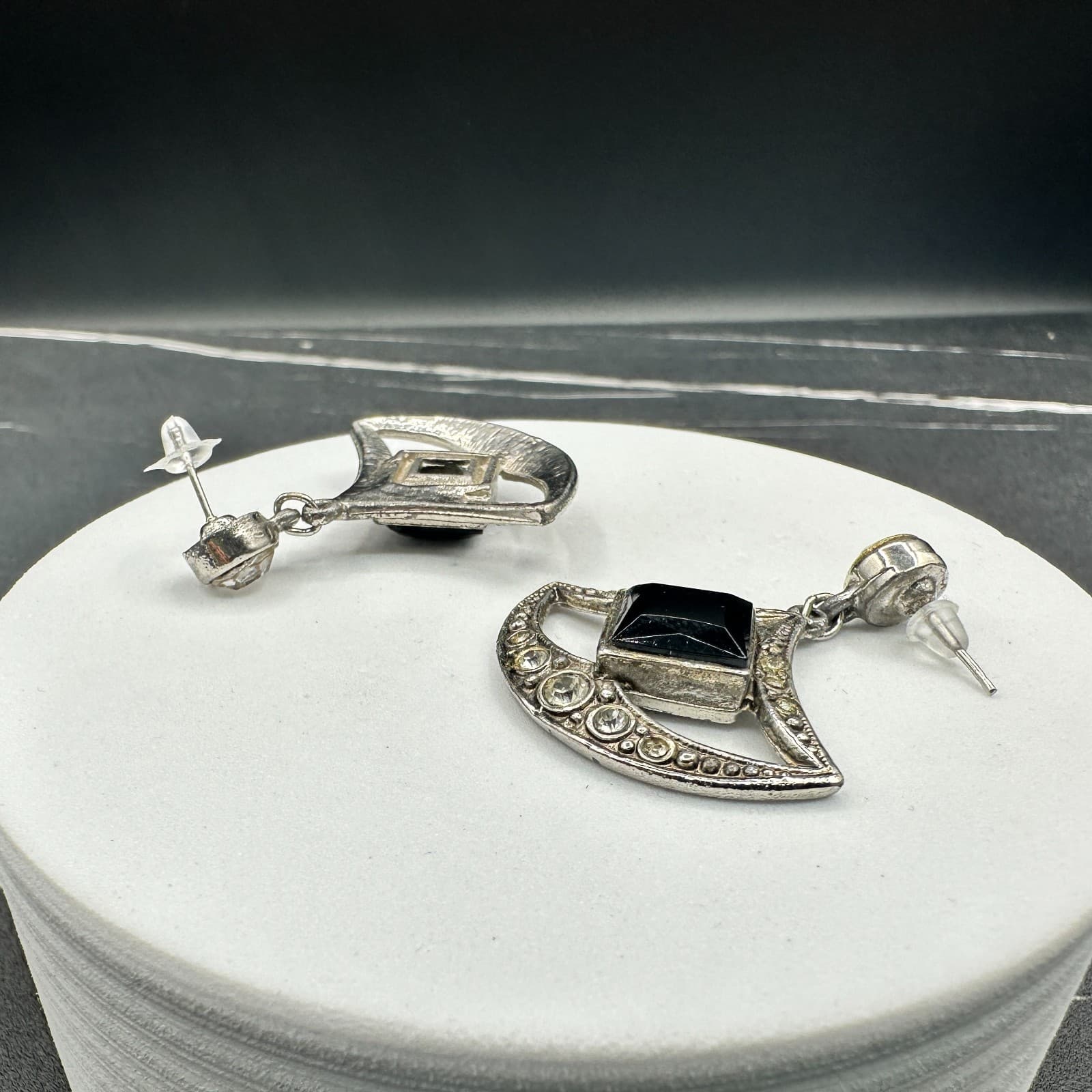 VTG Silver Tone Dangle Earrings Black Square Stone Rhinestone Art Deco Style - Thumbnail 7