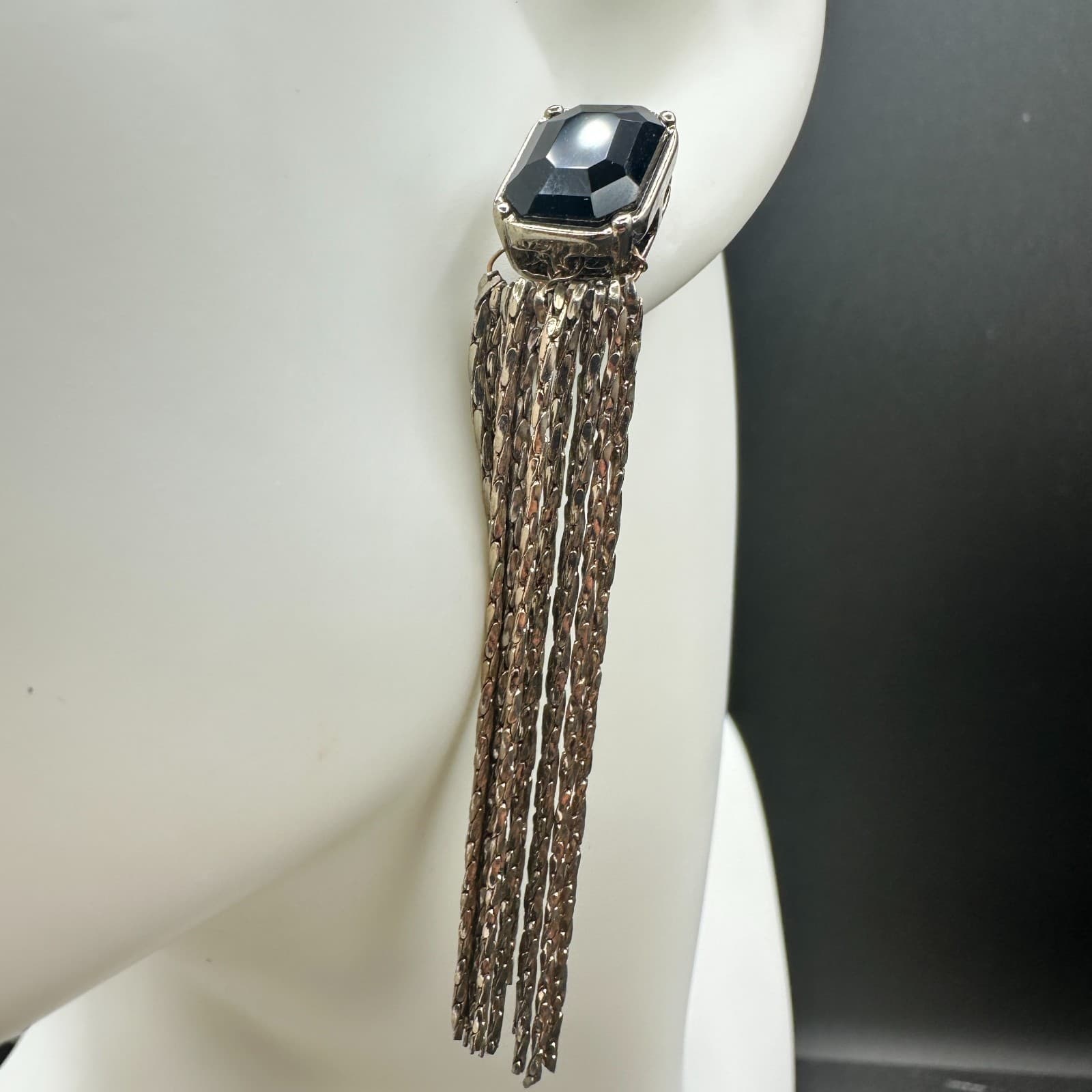 Vintage Silver Tone Black Faceted Stone Chain Tassel Clip-On Earrings - Thumbnail 3