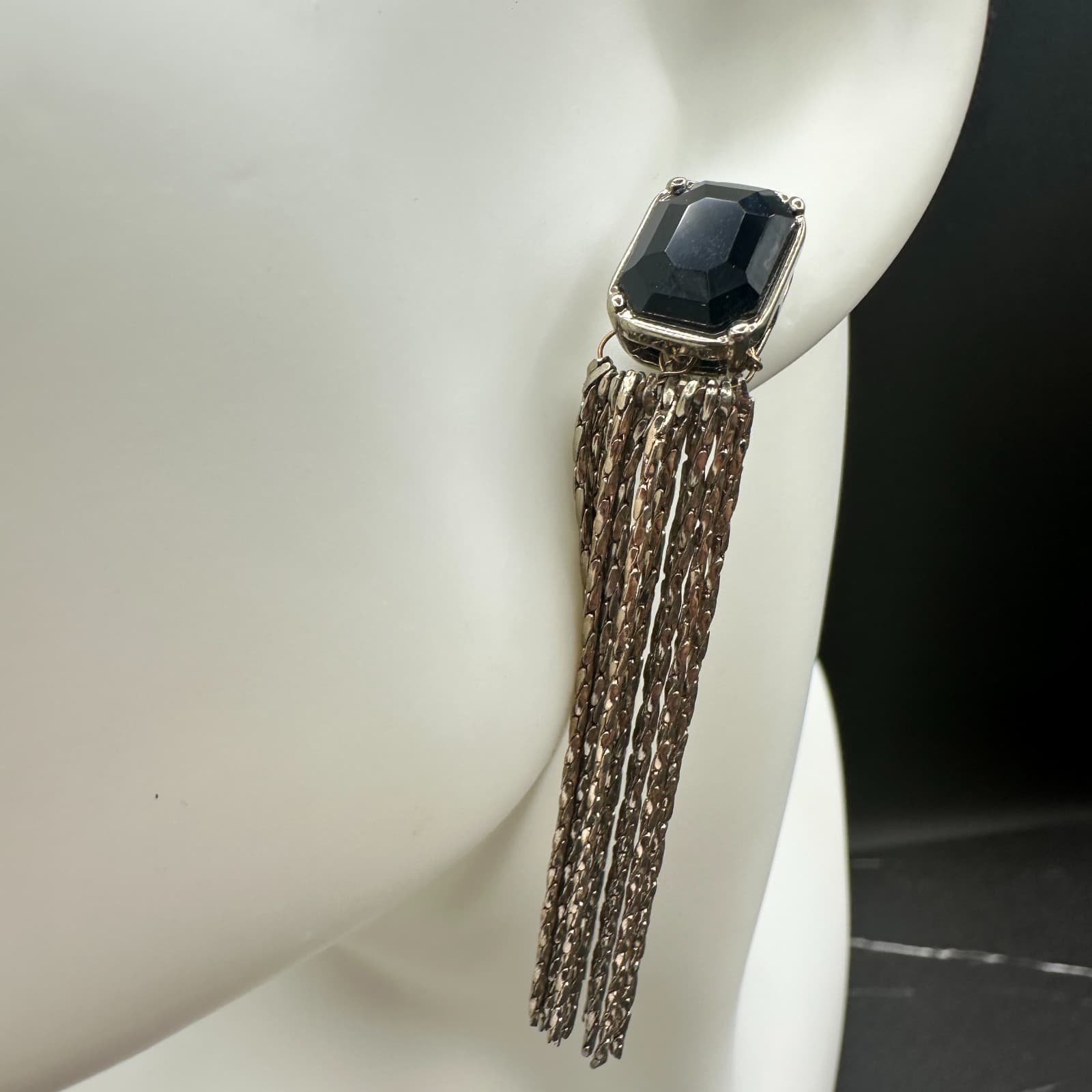 Vintage Silver Tone Black Faceted Stone Chain Tassel Clip-On Earrings - Thumbnail 2