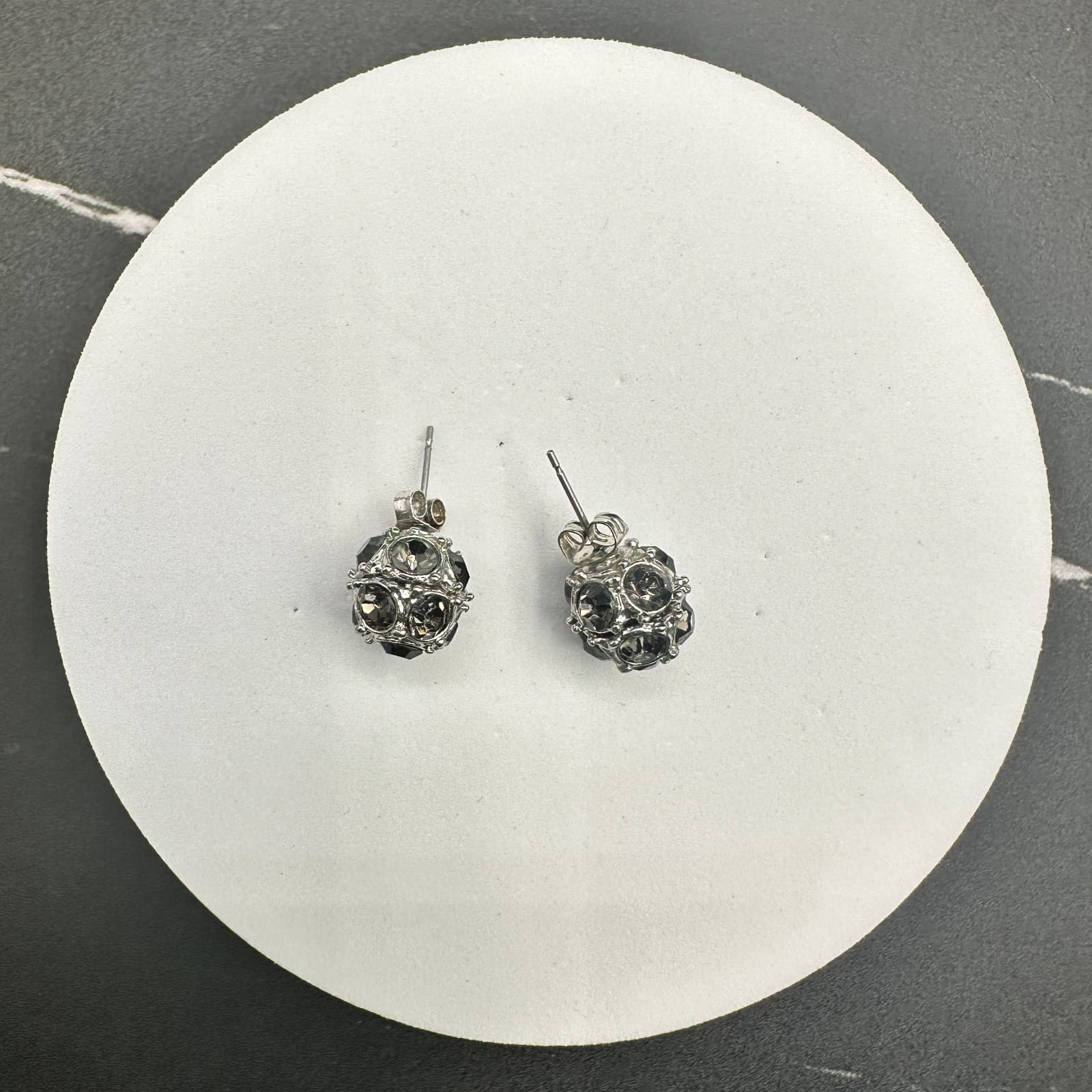 Vintage Silver Tone Alloy Black Faceted Crystal Stud Earrings Women Round Cluste - Thumbnail 15