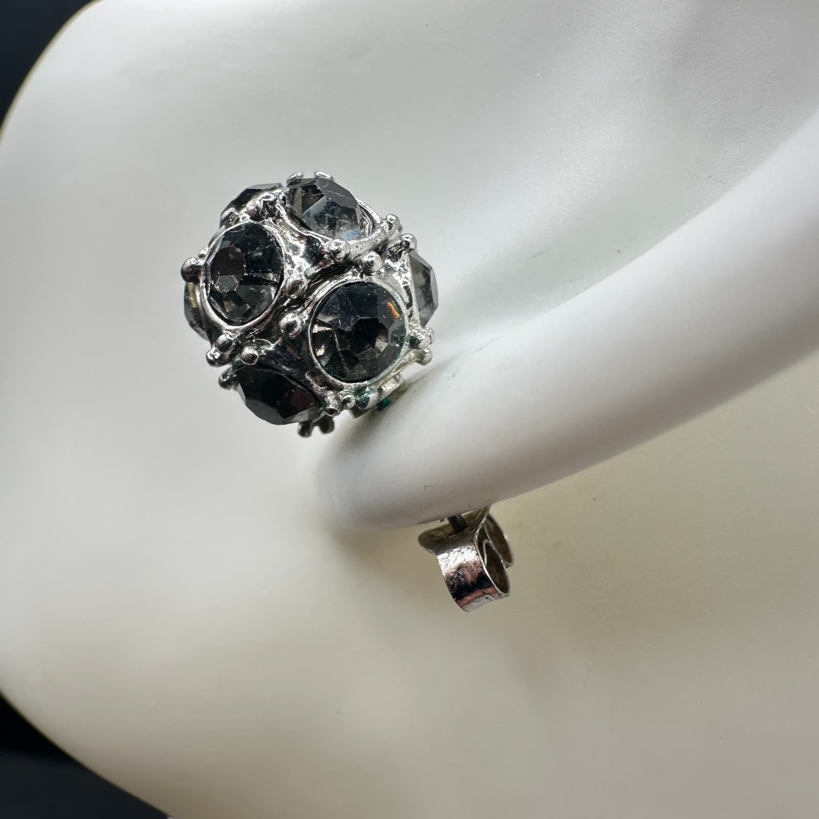 Vintage Silver Tone Alloy Black Faceted Crystal Stud Earrings Women Round Cluste - Thumbnail 4