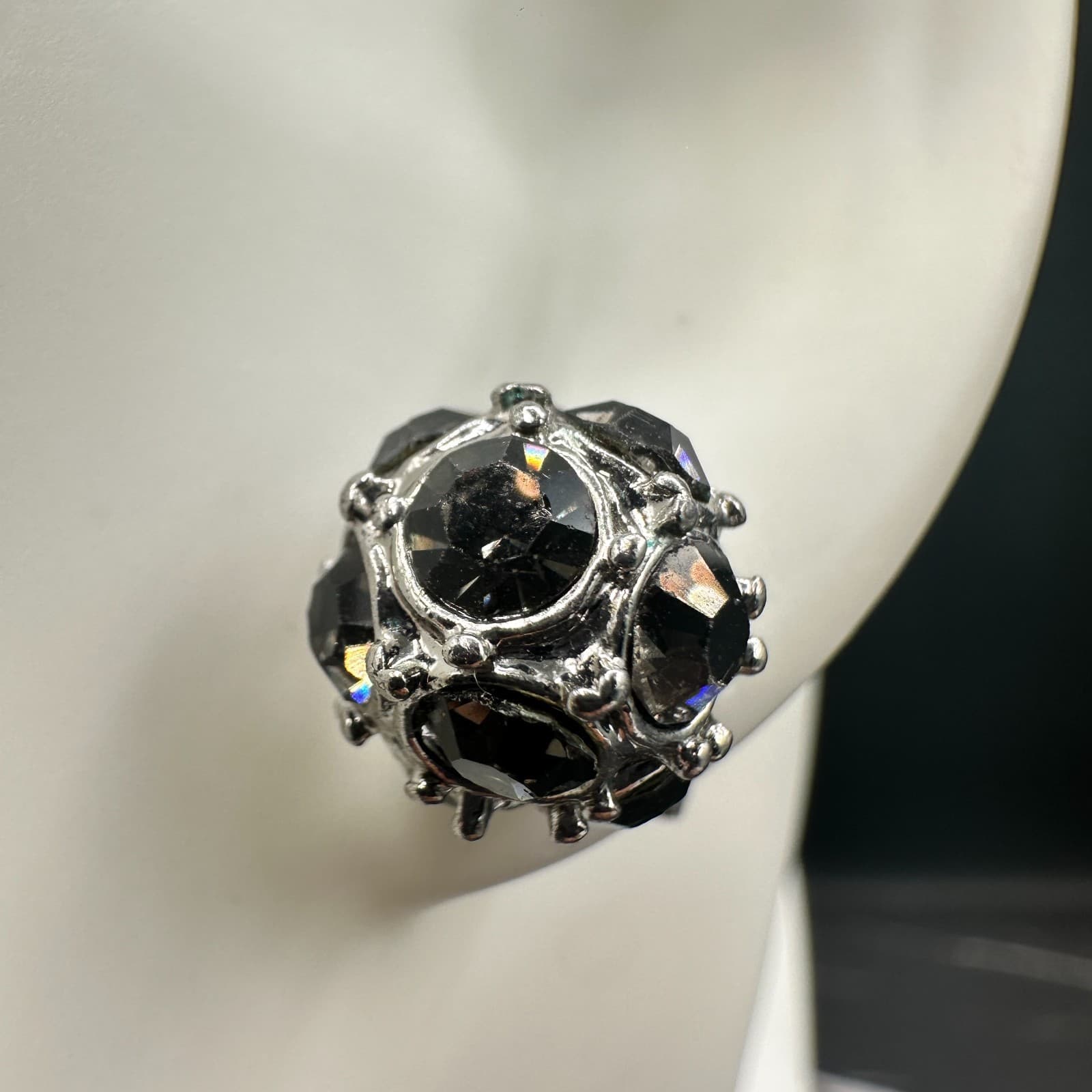 Vintage Silver Tone Alloy Black Faceted Crystal Stud Earrings Women Round Cluste - Thumbnail 2