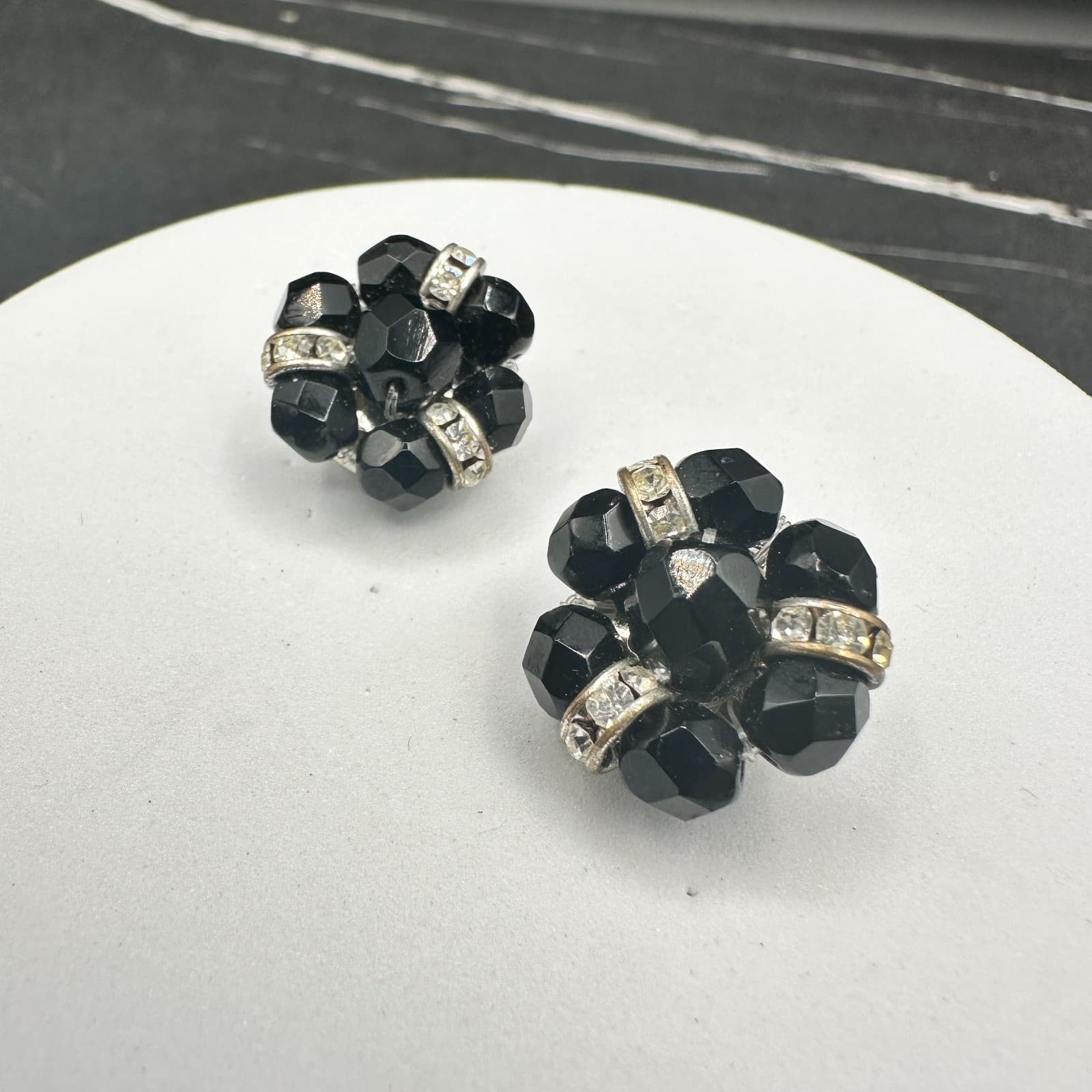 Vintage Black Bead Cluster Clip On Earrings Silver Tone Rhinestone Spacer Womens - Thumbnail 3