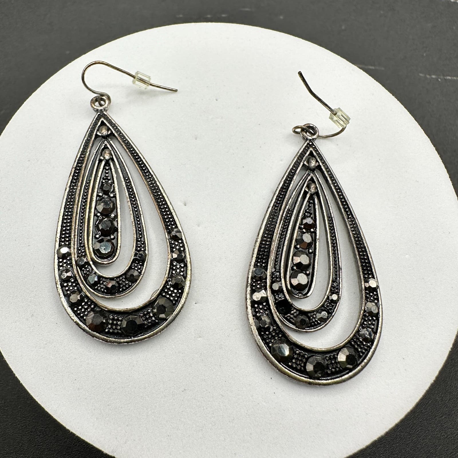 Vtg Silver Tone Teardrop Dangle Earrings Black Rhinestones Statement Jewelry - Thumbnail 9