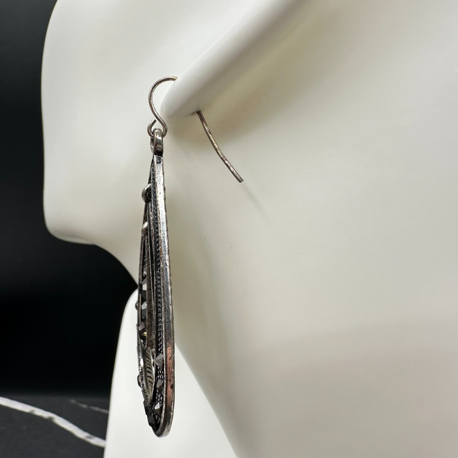 Vtg Silver Tone Teardrop Dangle Earrings Black Rhinestones Statement Jewelry - Thumbnail 4