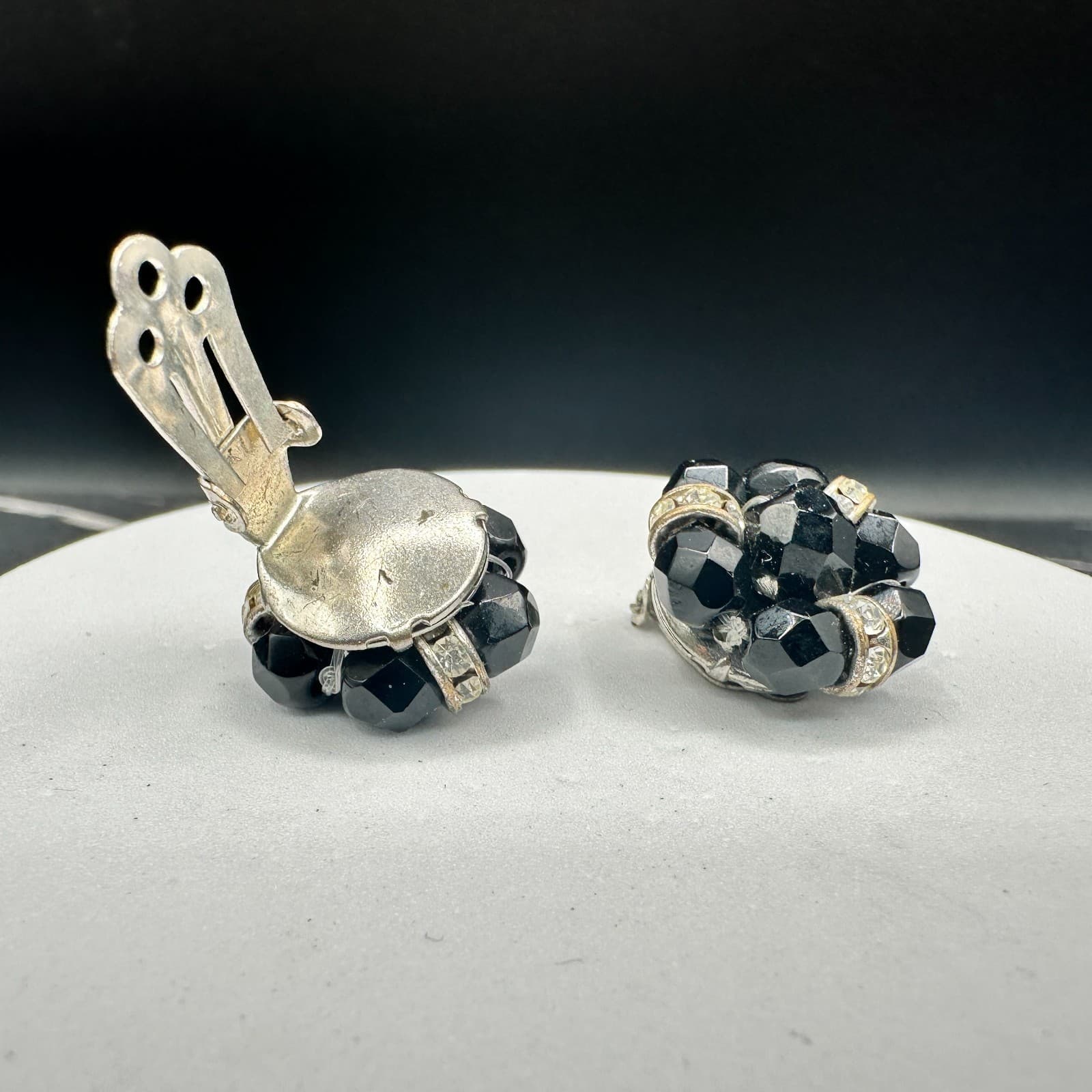 Vintage Black Bead Cluster Clip On Earrings Silver Tone Rhinestone Spacer Womens - Thumbnail 8