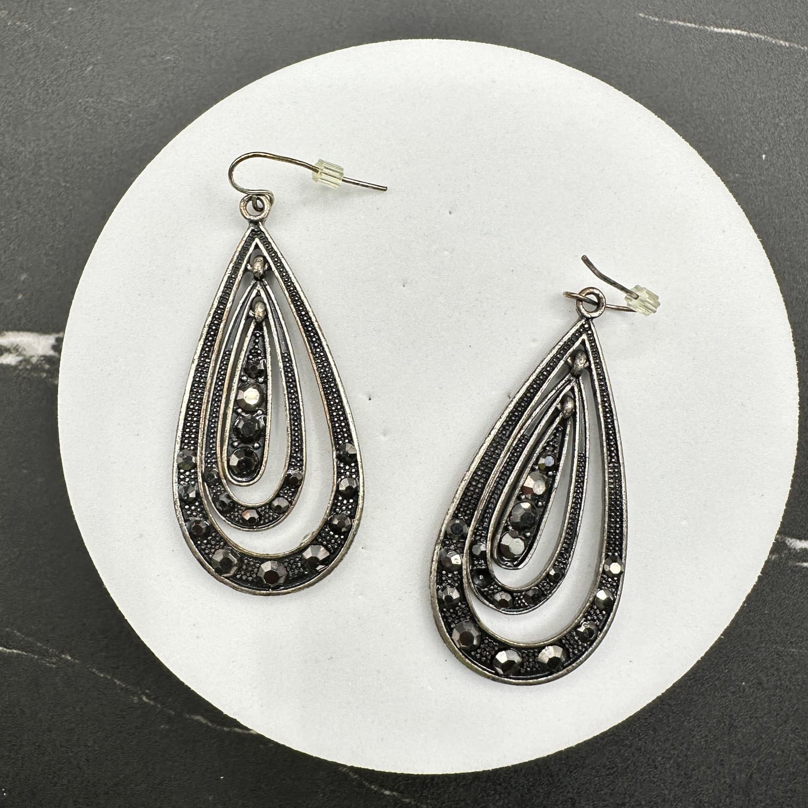 Vtg Silver Tone Teardrop Dangle Earrings Black Rhinestones Statement Jewelry - Thumbnail 8