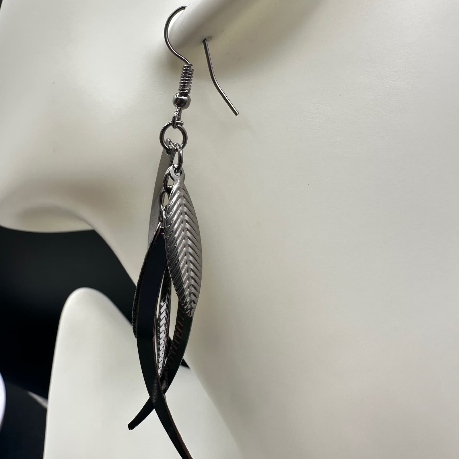 Vintage Dangle Earrings Silver-Tone Metal Leaf & Blade Women's Jewellery 3" - Thumbnail 7