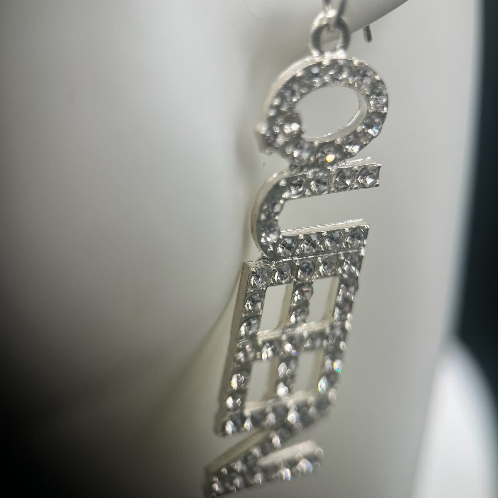 Vintage QUEEN Dangle Drop Earrings Silver-Tone Rhinestone Women's Jewellery 2" - Thumbnail 7
