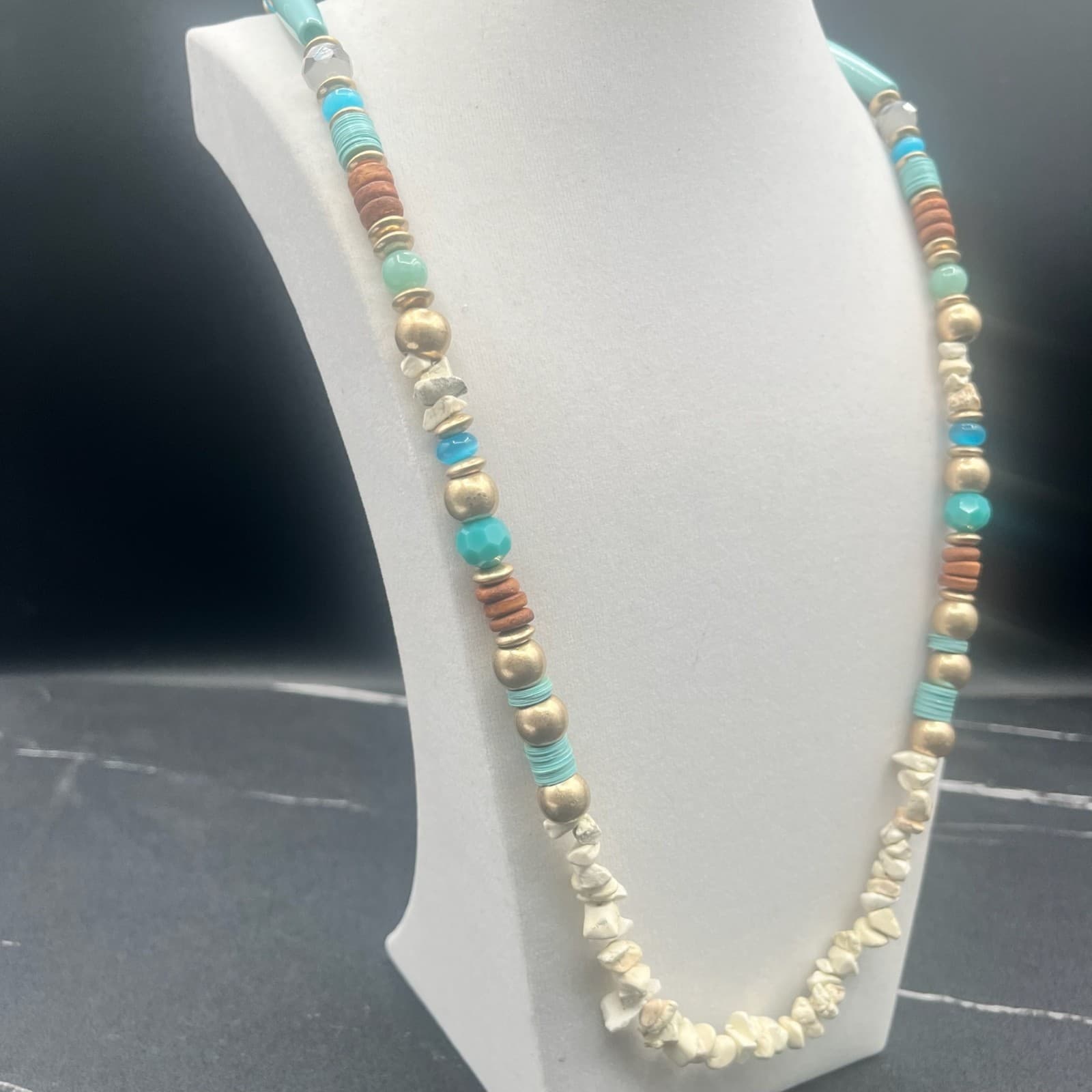 Vintage 80s Boho Southwestern Necklace White Jasper Chips Turquoise Glass Beads - Thumbnail 3