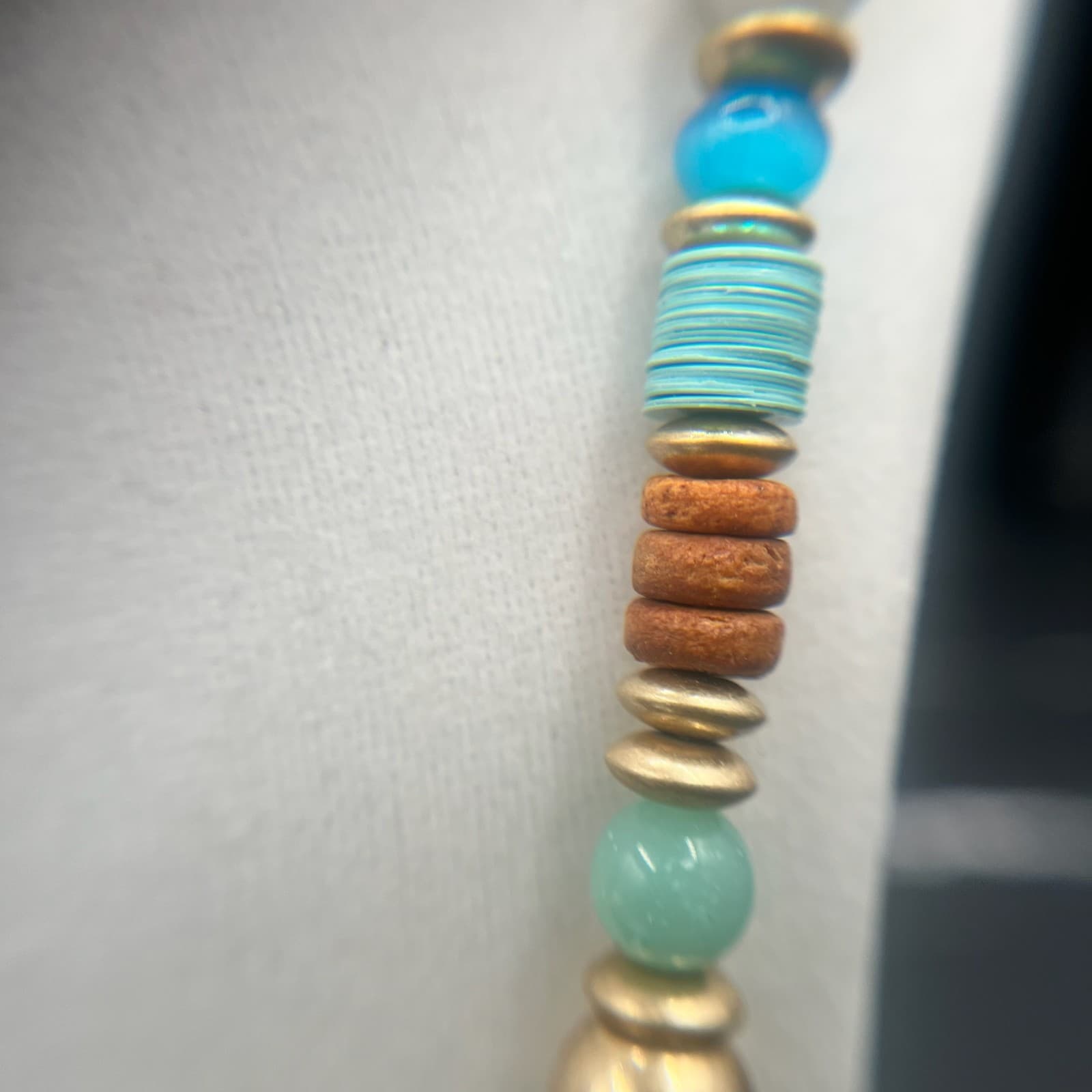 Vintage 80s Boho Southwestern Necklace White Jasper Chips Turquoise Glass Beads - Thumbnail 6