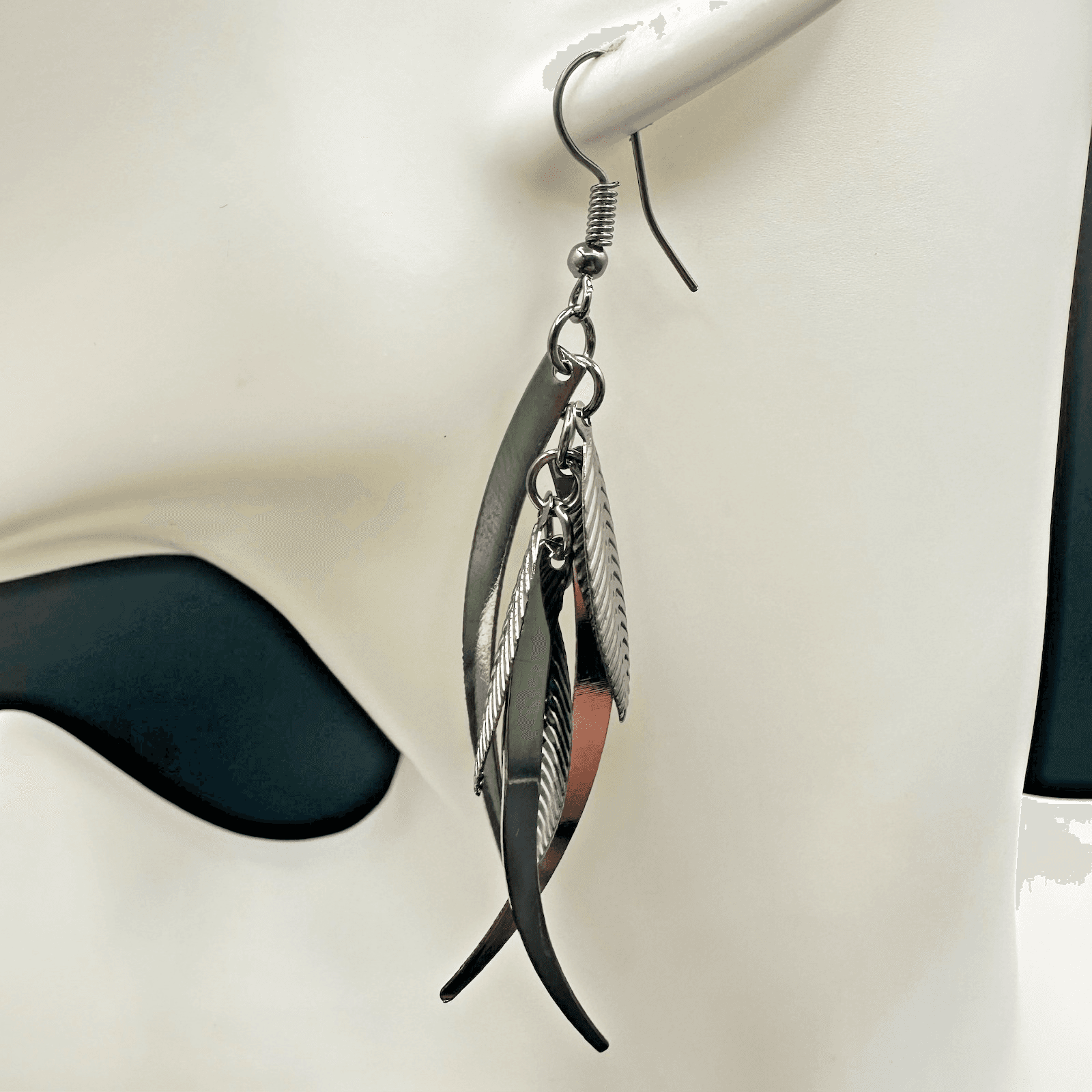 Vintage Dangle Earrings Silver-Tone Metal Leaf & Blade Women's Jewellery 3" - Thumbnail 4