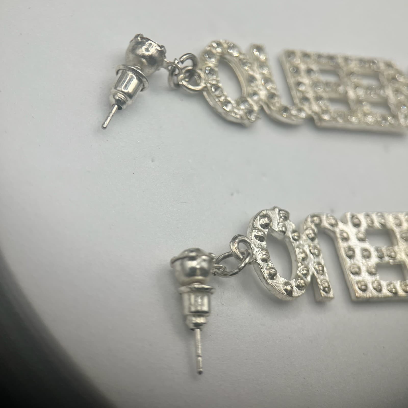 Vintage QUEEN Dangle Drop Earrings Silver-Tone Rhinestone Women's Jewellery 2" - Thumbnail 10