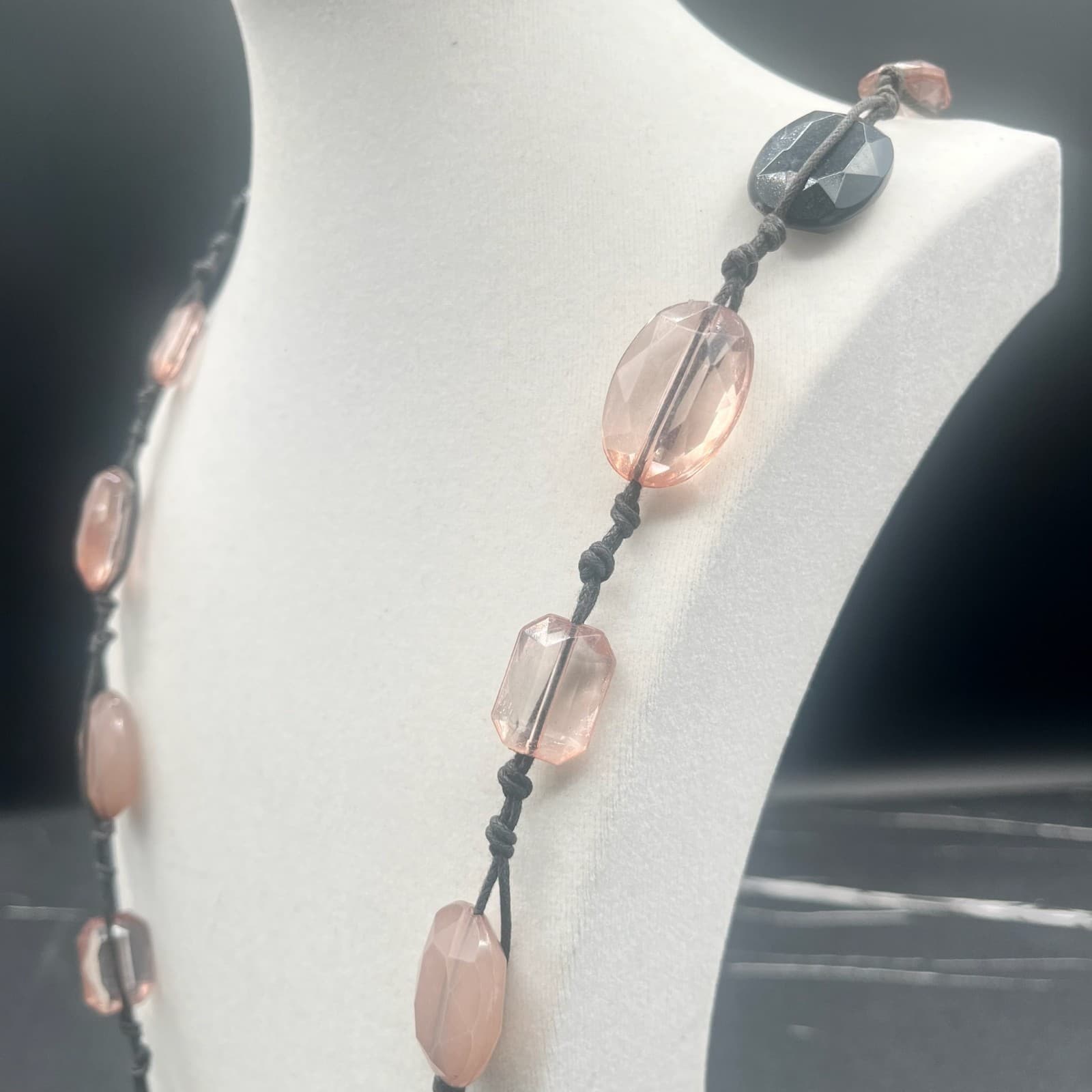 Vintage 90s Black Cord Necklace Pink Oval Faceted Glass Beads Knotted Jewellery - Thumbnail 5