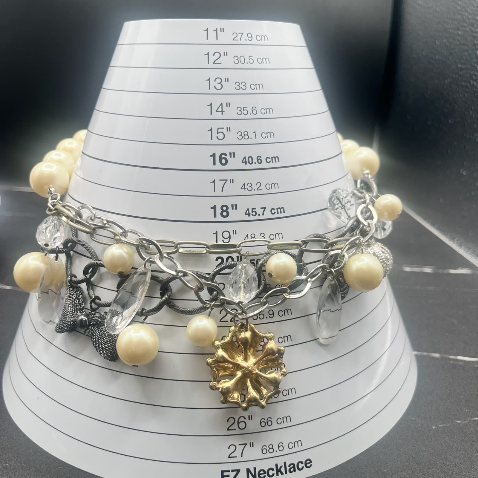 Vintage Y2K Chunky Pearl Necklace Gold Tone Rhinestone Beaded Chain Jewellery - Thumbnail 12