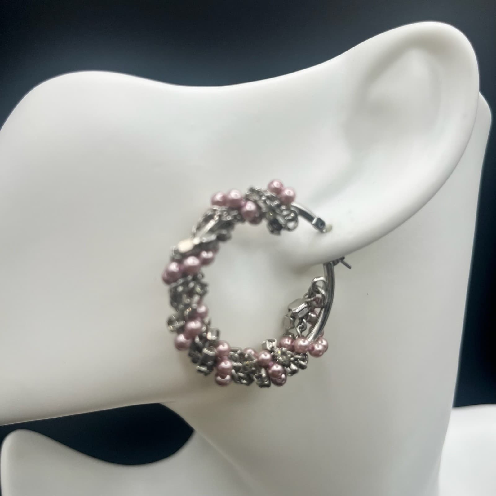 Vintage Y2K Hoop Earrings Silver-Tone Pink Faux Pearl Chain Statement 1.25" - Thumbnail 4