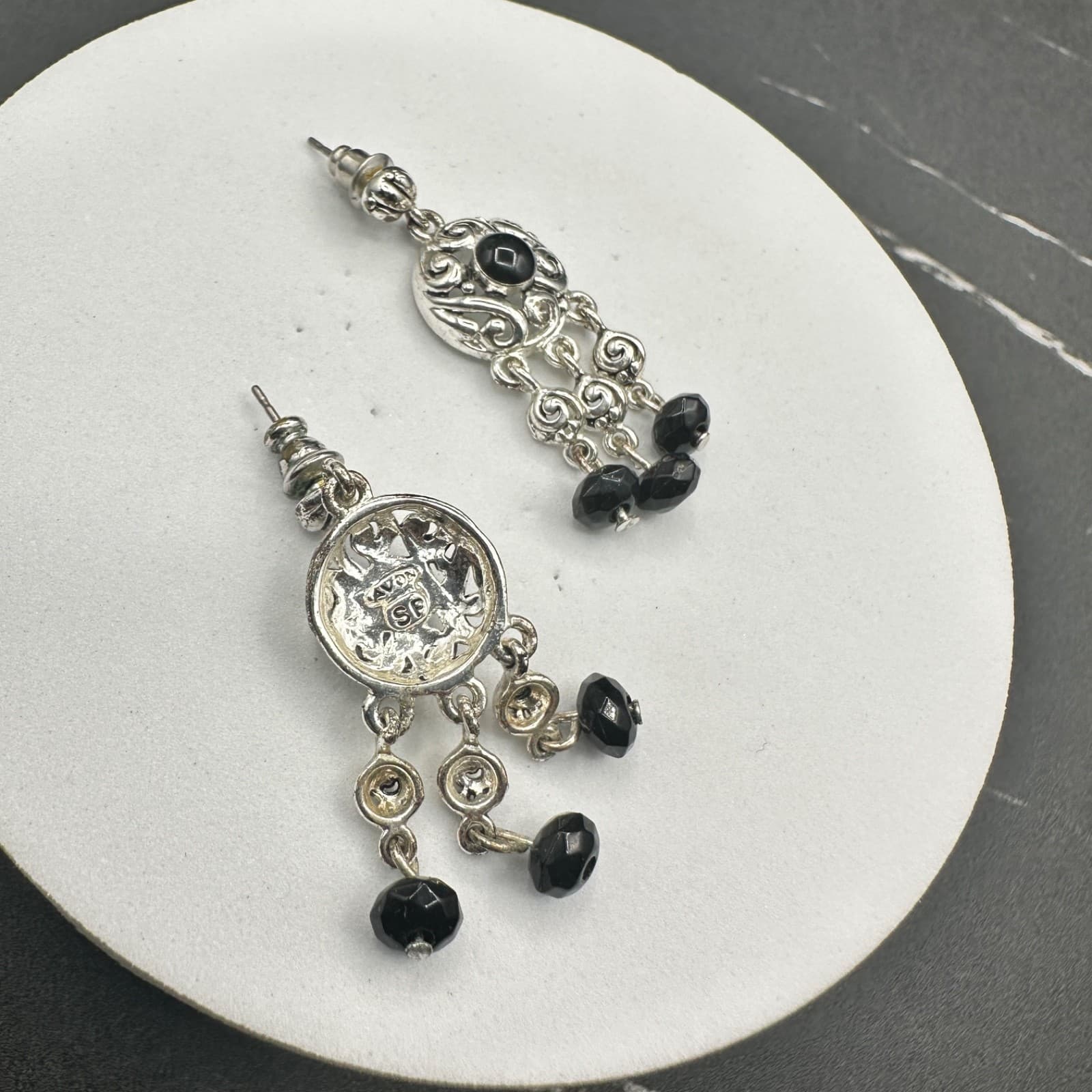 Avon VTG Silver Tone Filigree Dangle Earrings Black Beads Boho Statement Jewelry - Thumbnail 11