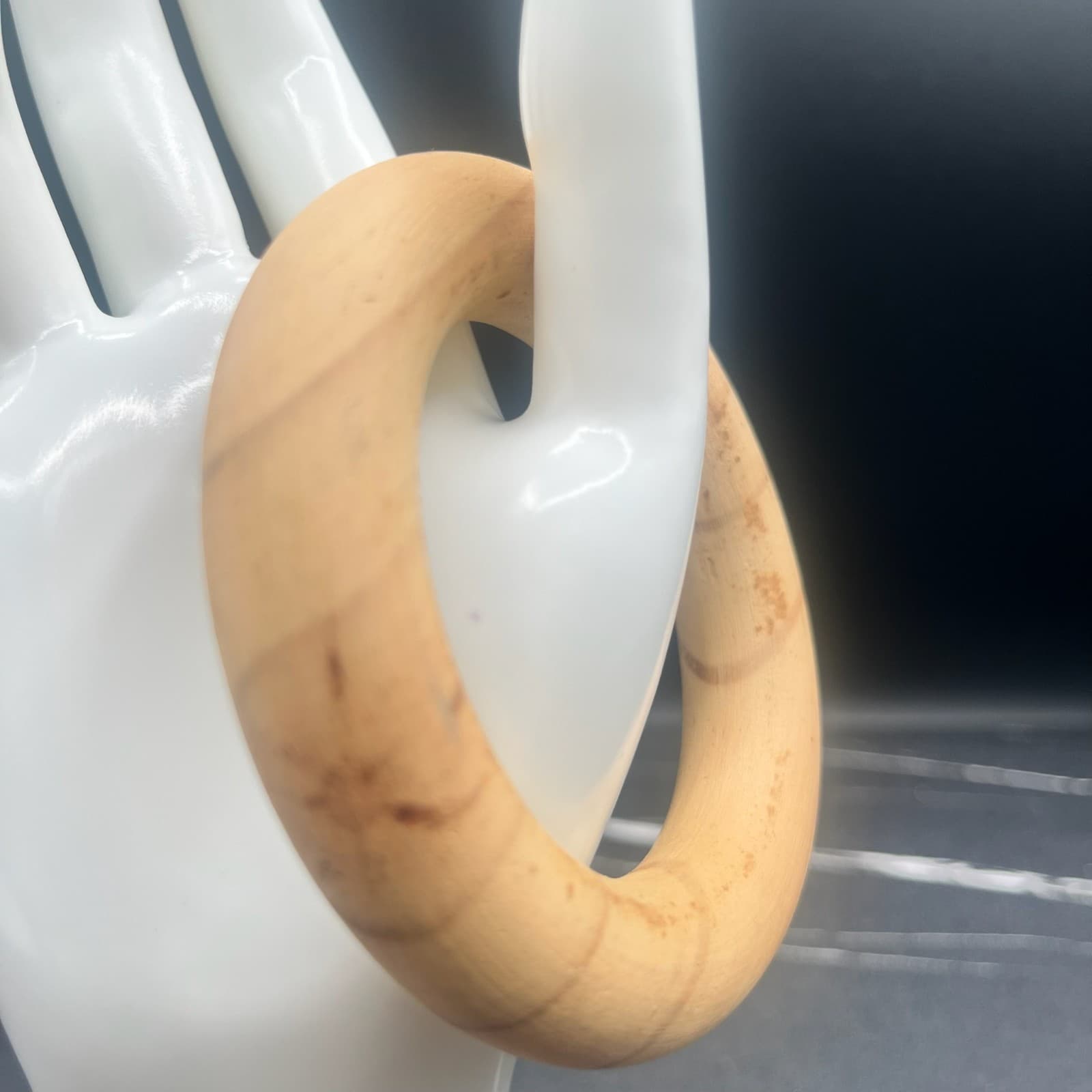 Vintage 70s Boho Hippie Lucite Bangle Bracelet Slip-on Beech Chunky Jewelry - Thumbnail 3