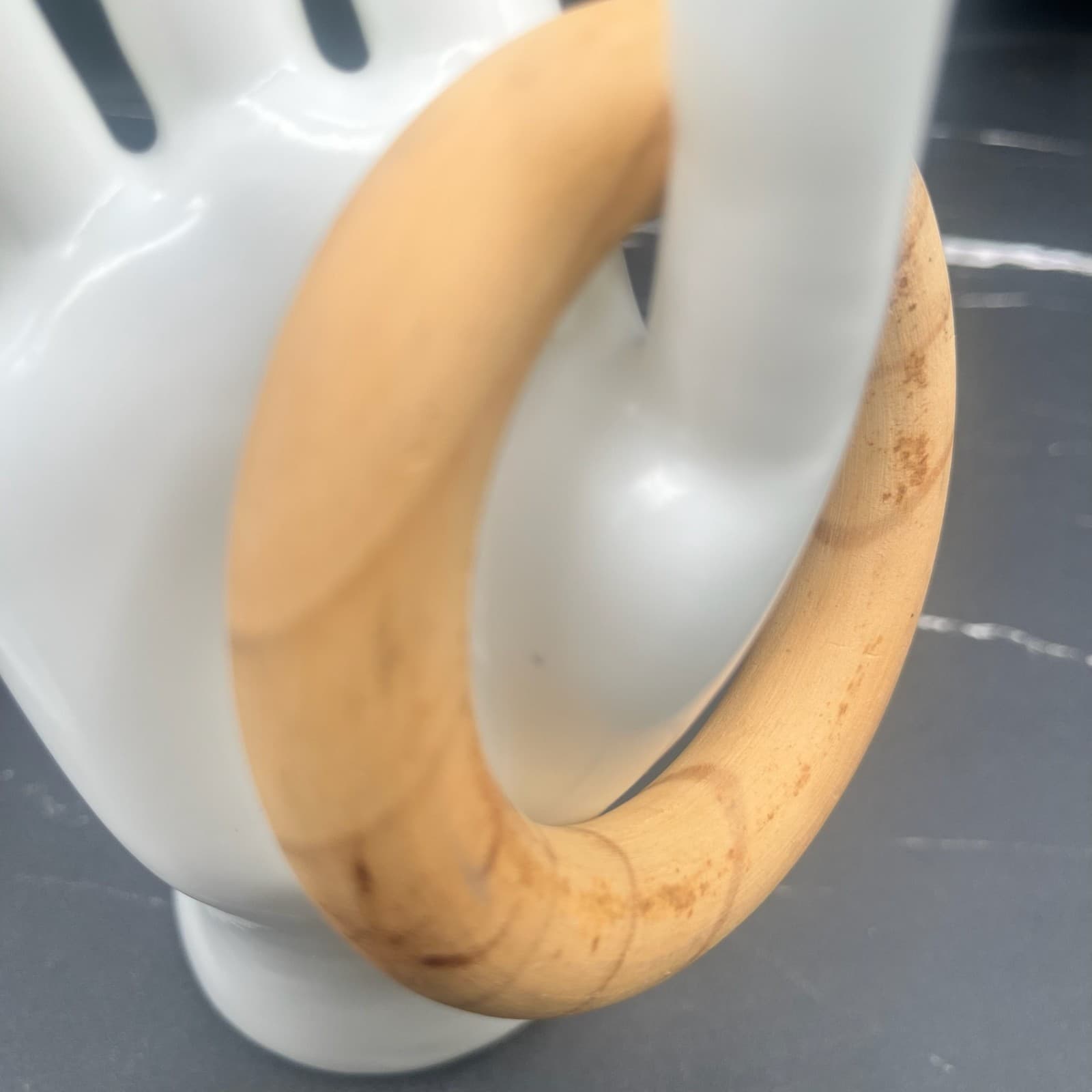 Vintage 70s Boho Hippie Lucite Bangle Bracelet Slip-on Beech Chunky Jewelry - Thumbnail 6