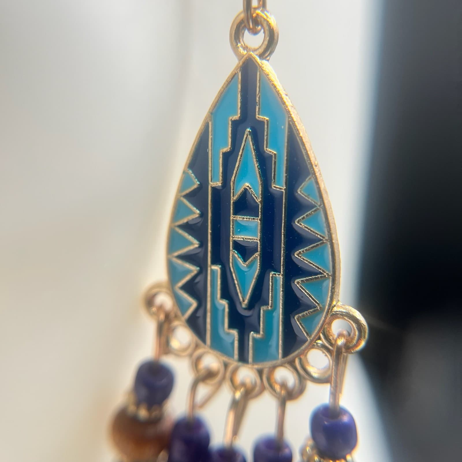 Vintage Feather Teardrop Beaded Dangle Earrings Gold Tone Statement Jewelry - Thumbnail 9