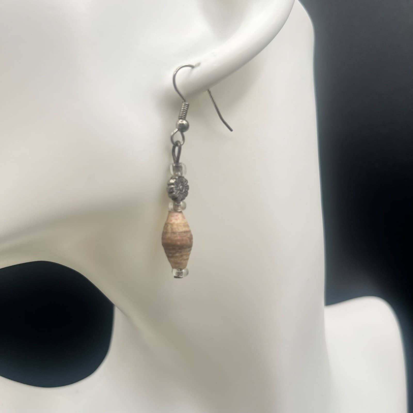 Vintage 90s Silver Tone Dangle Earrings Rolled Paper Beaded Women's Jewelry - Thumbnail 2
