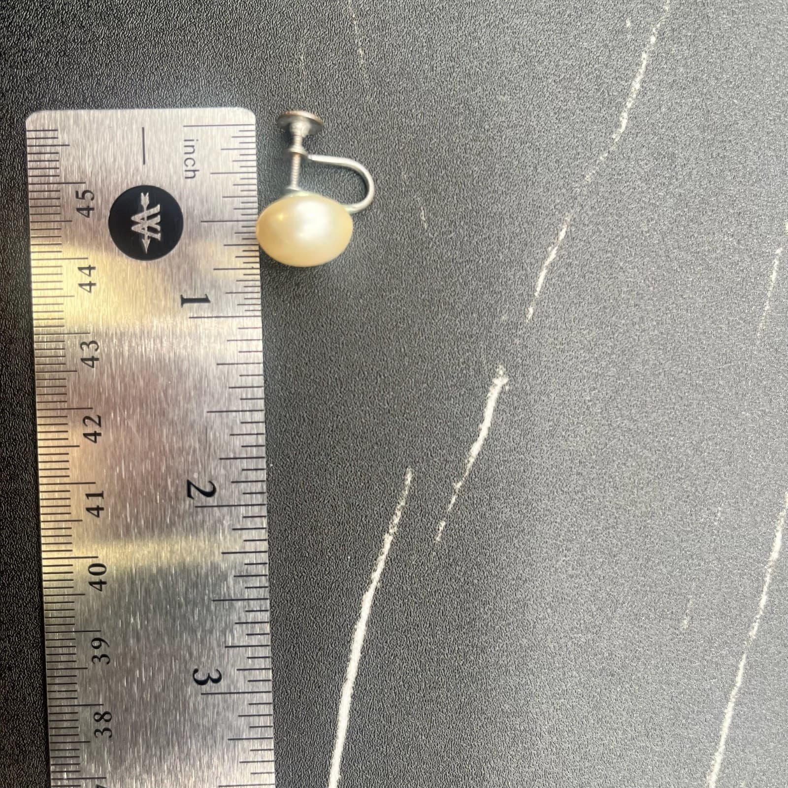Vintage 90s Silver Tone Oval Button Pearl Earrings Women's Classic Jewelry - Thumbnail 10