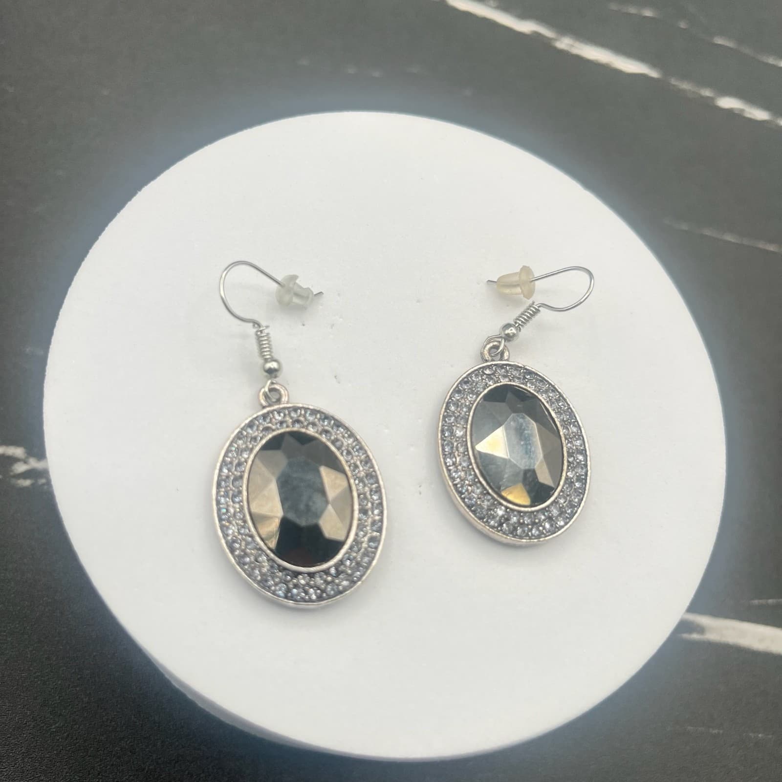 Vintage Y2K Silver Tone Black Oval Rhinestone Dangle Earrings Women's Jewelry - Thumbnail 10