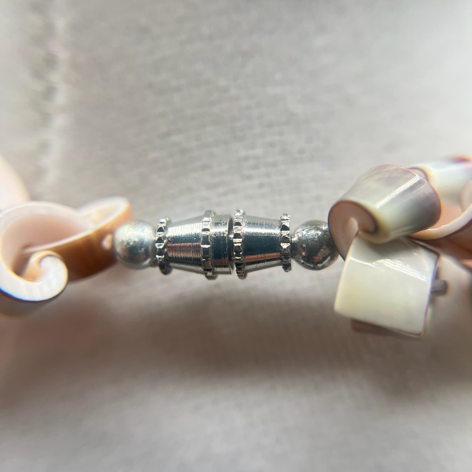 Vintage Real Shell Bead Spiral Heishi Necklace Choker Tan Brown Coastal Beach - Thumbnail 7