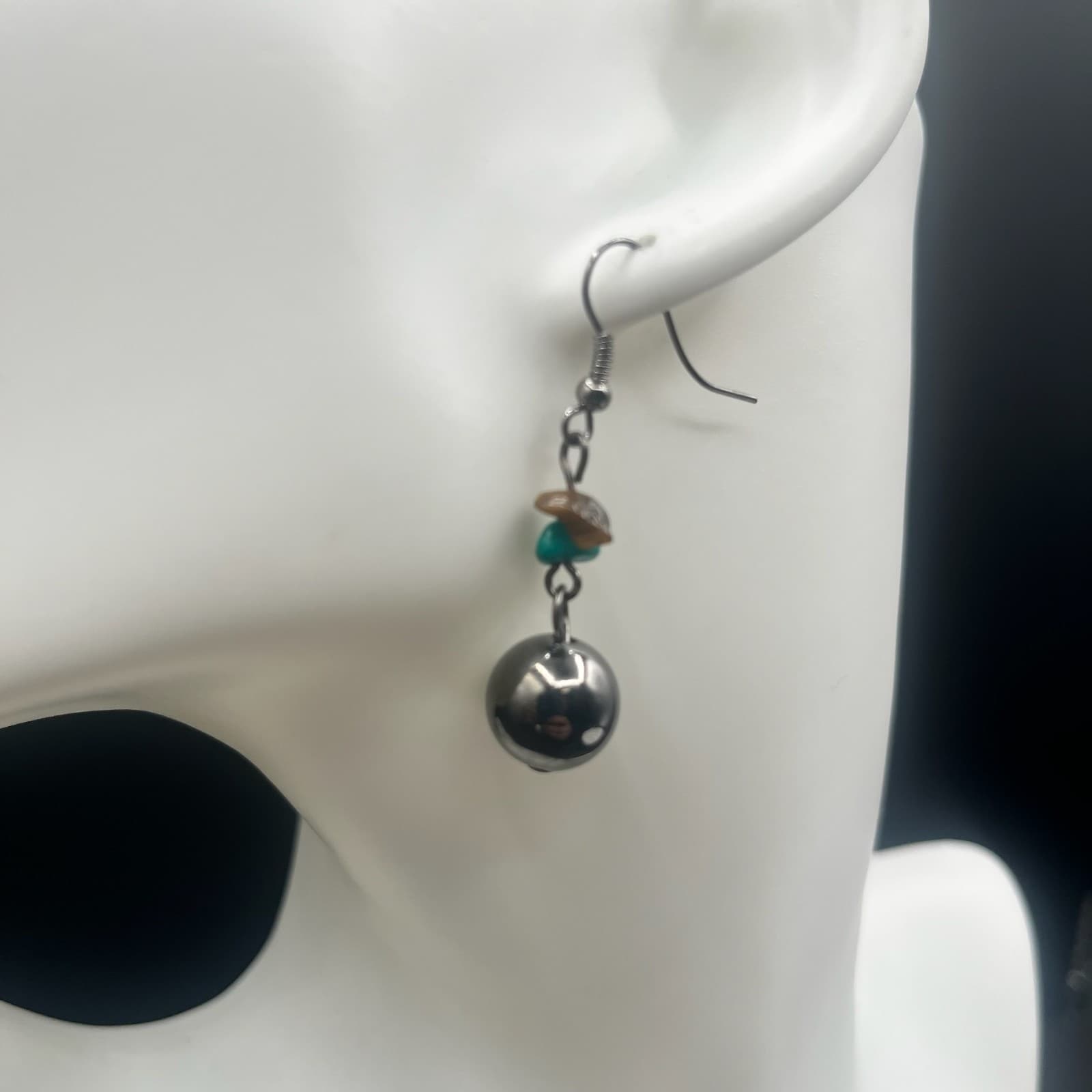 Vintage Tiger’s Eye & Dyed Quartz Dangle Earrings Silver Ball Boho Artisan - Thumbnail 2