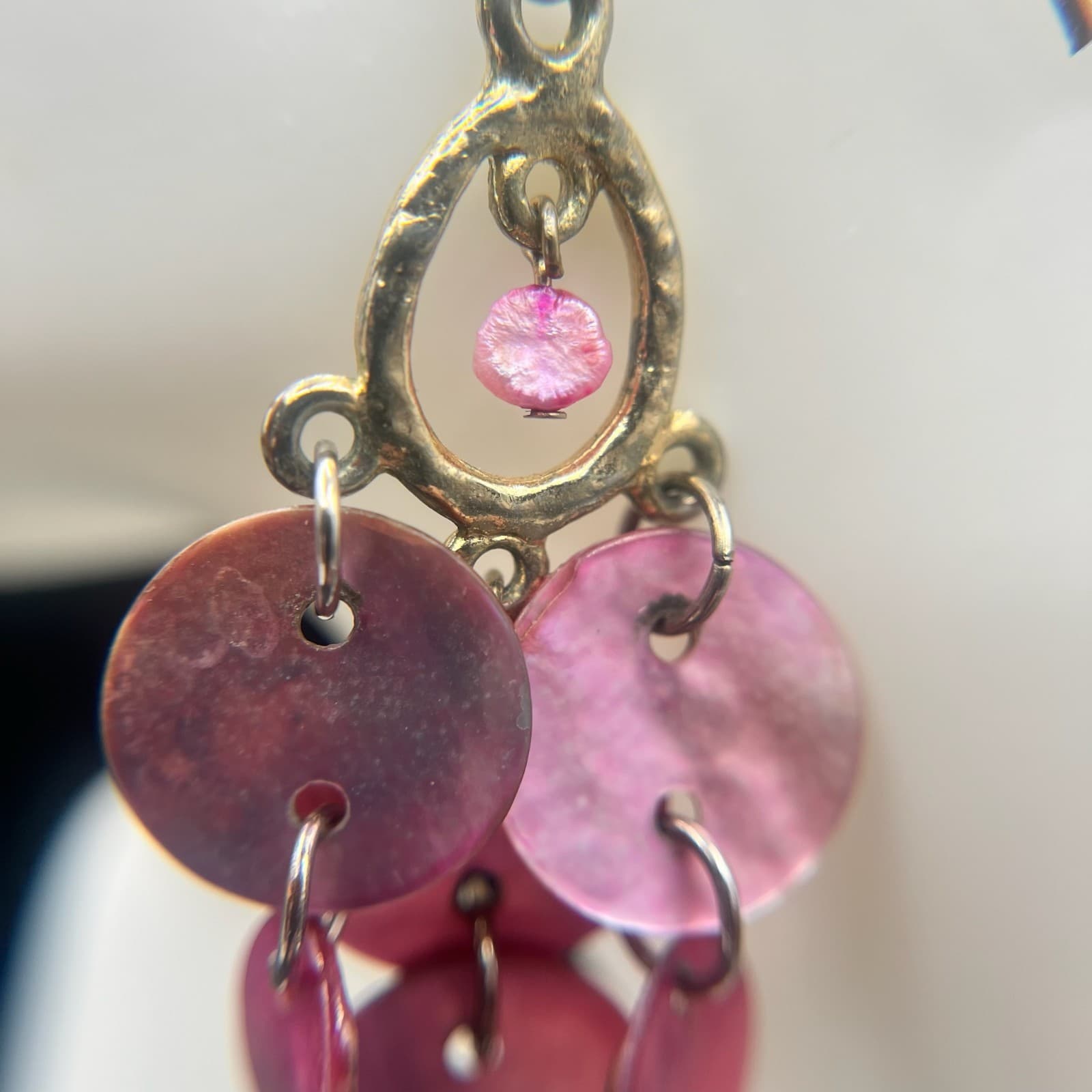 Vintage Y2K Dyed Shell Disc Chandelier Earrings Dangle Boho Fish Hook Jewelry - Thumbnail 6