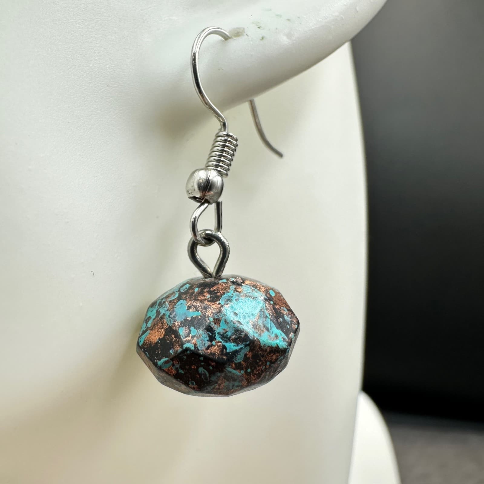 Vintage Y2K Turquoise Patina Rustic Metal Dangle Earrings Boho Artisan - Thumbnail 3