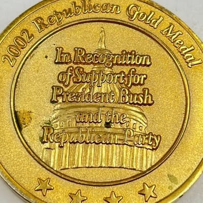 2002 Republican Gold Medal George W Bush NRCC Presidential Support Pendant Coin - Thumbnail 2