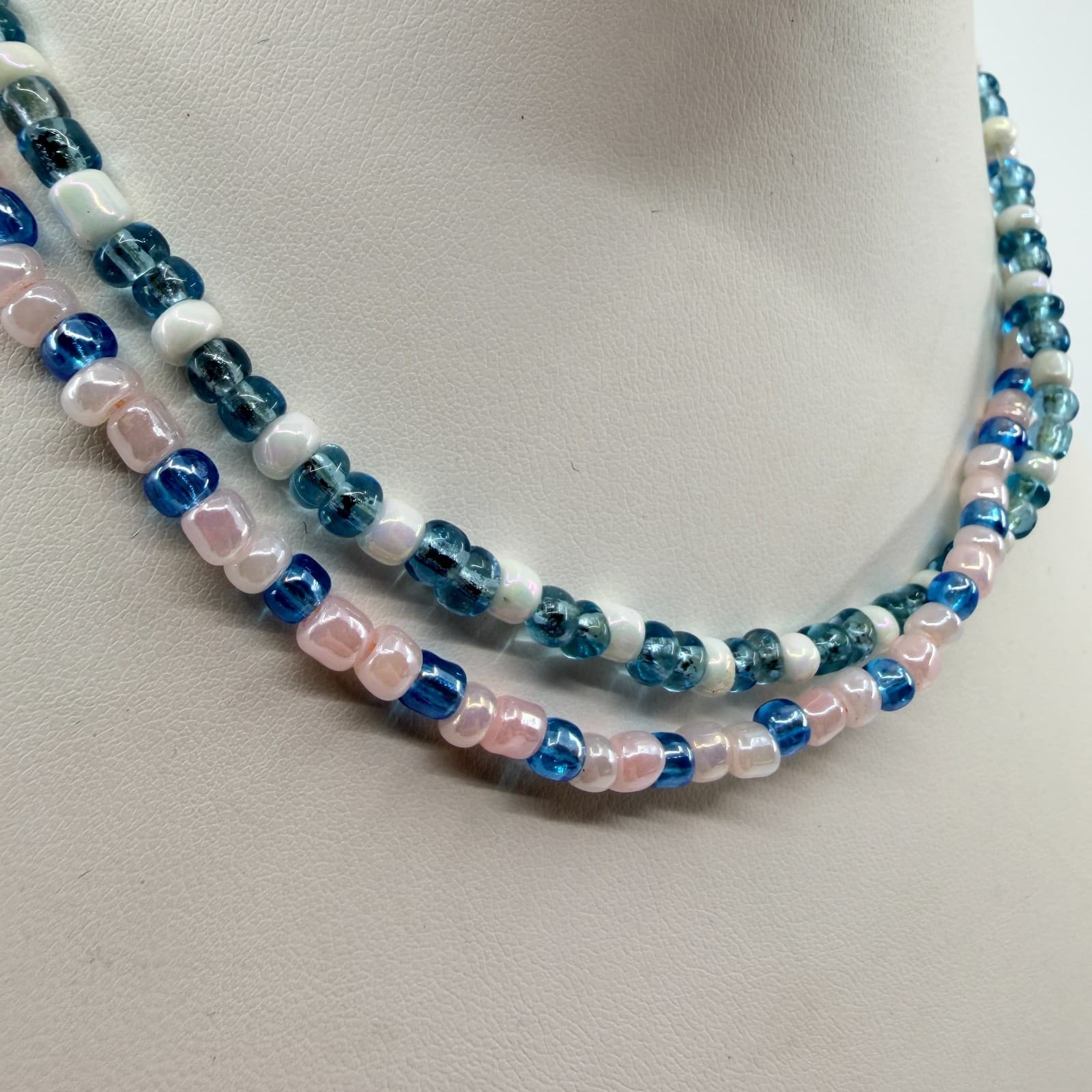 Vintage Blue Pink White Glass Seed Bead Double Strand Necklace Boho Layered 90s - Thumbnail 2