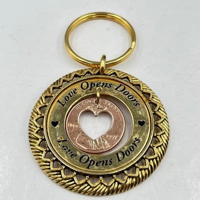 Vintage Love Opens Doors Inspirational Keychain with Heart Cutout Penny Charm - Thumbnail 4