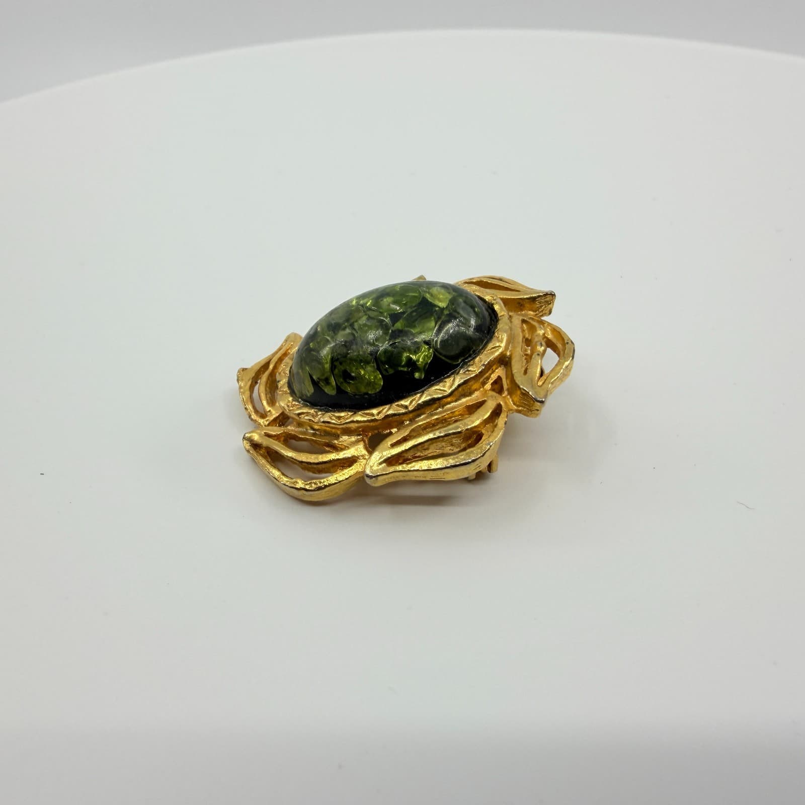 Vintage Gold Tone Mossy Green Cabochon Brooch Pin Foliage Leaf Statement Y2K 90s - Thumbnail 2