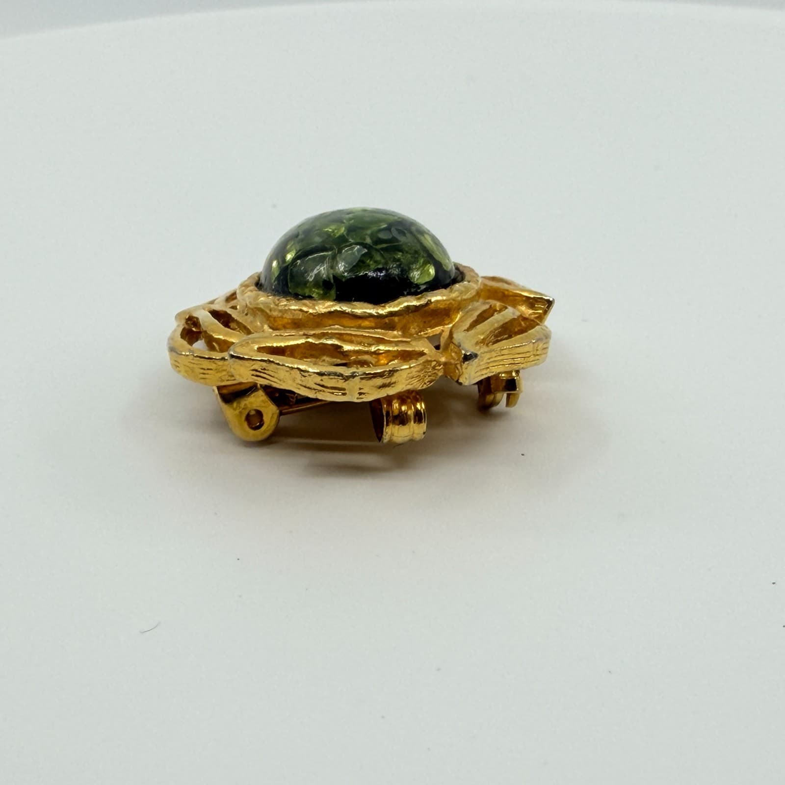 Vintage Gold Tone Mossy Green Cabochon Brooch Pin Foliage Leaf Statement Y2K 90s - Thumbnail 3