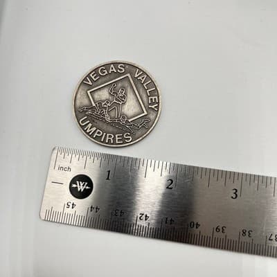 VTG Vegas Valley Umpires Baseball Challenge Coin, Pewter Tone Sports Memorabilia - Thumbnail 6