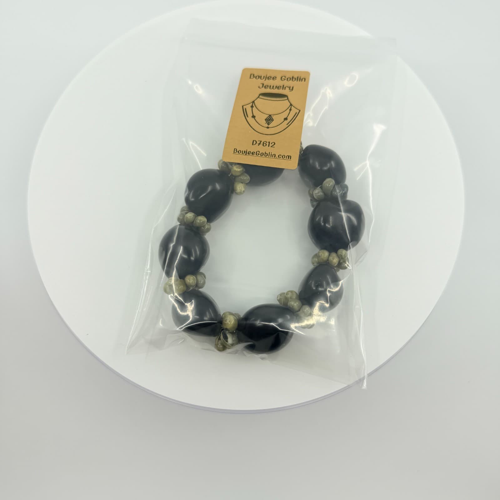 Vintage Black Kukui Nut Shell Stretch Bracelet Chunky Statement Boho Luau Retro - Thumbnail 9