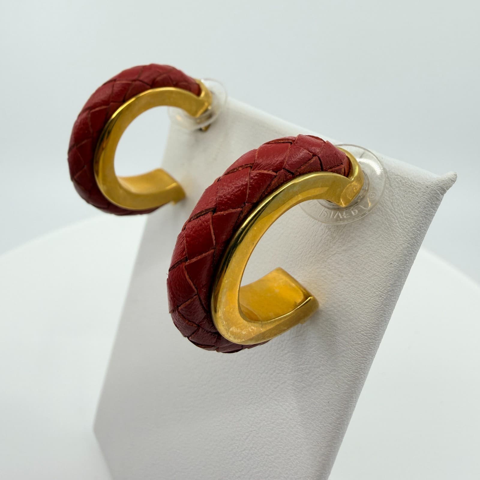 Vintage Joan Rivers Red Woven Leather Hoop Earrings Gold Tone Signed Boho 90s - Thumbnail 6
