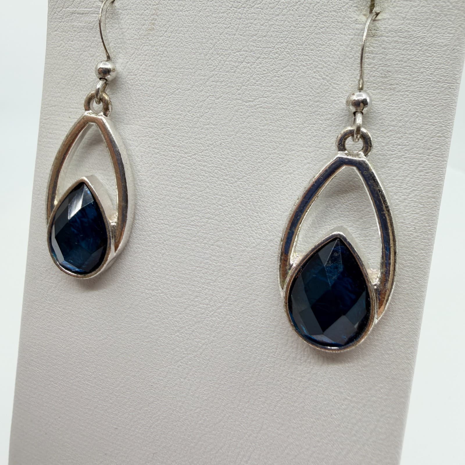Vintage Silver Tone Deep Blue Teardrop Pendant Necklace Earrings Set Rope Chain - Thumbnail 9