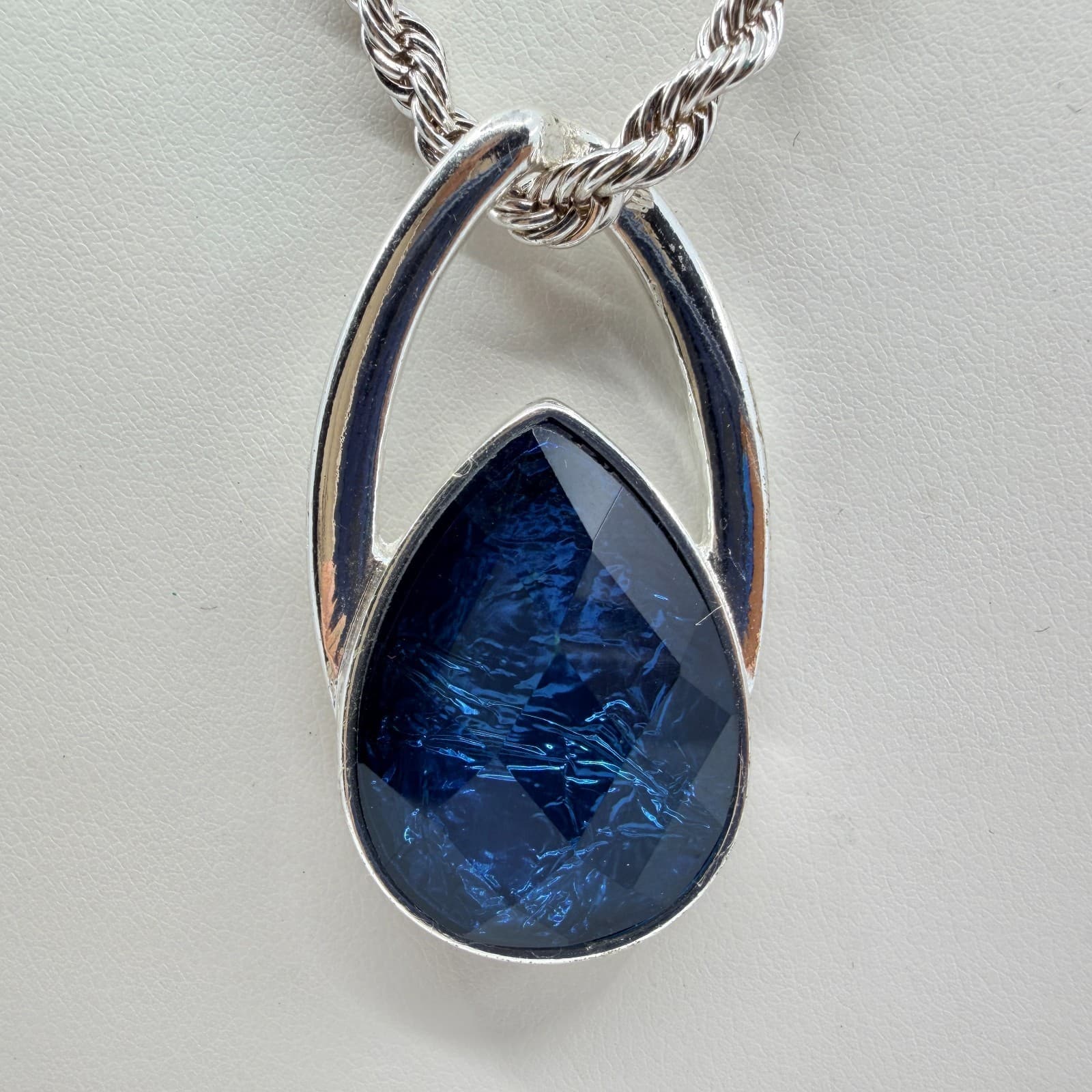 Vintage Silver Tone Deep Blue Teardrop Pendant Necklace Earrings Set Rope Chain - Thumbnail 3