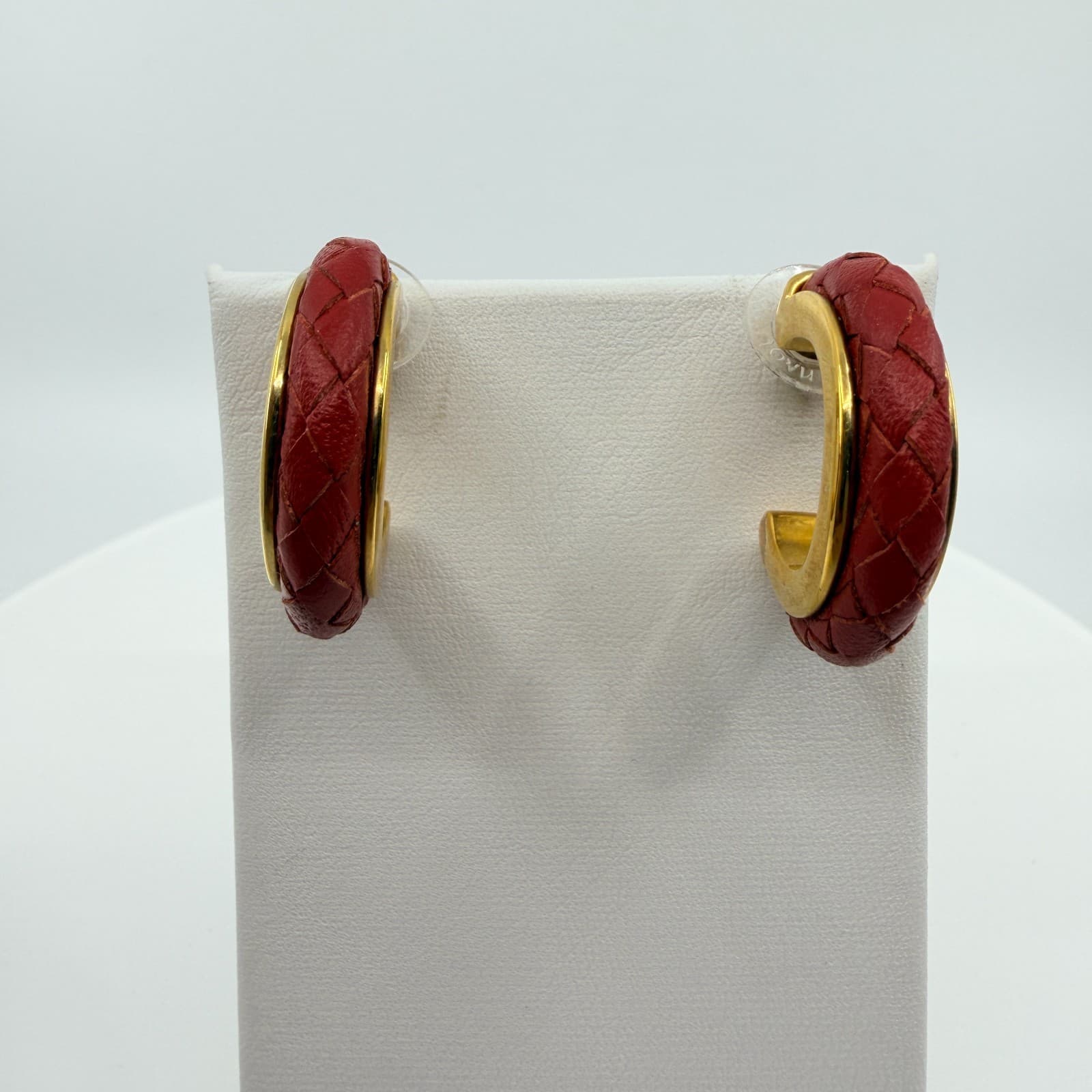 Vintage Joan Rivers Red Woven Leather Hoop Earrings Gold Tone Signed Boho 90s - Thumbnail 4