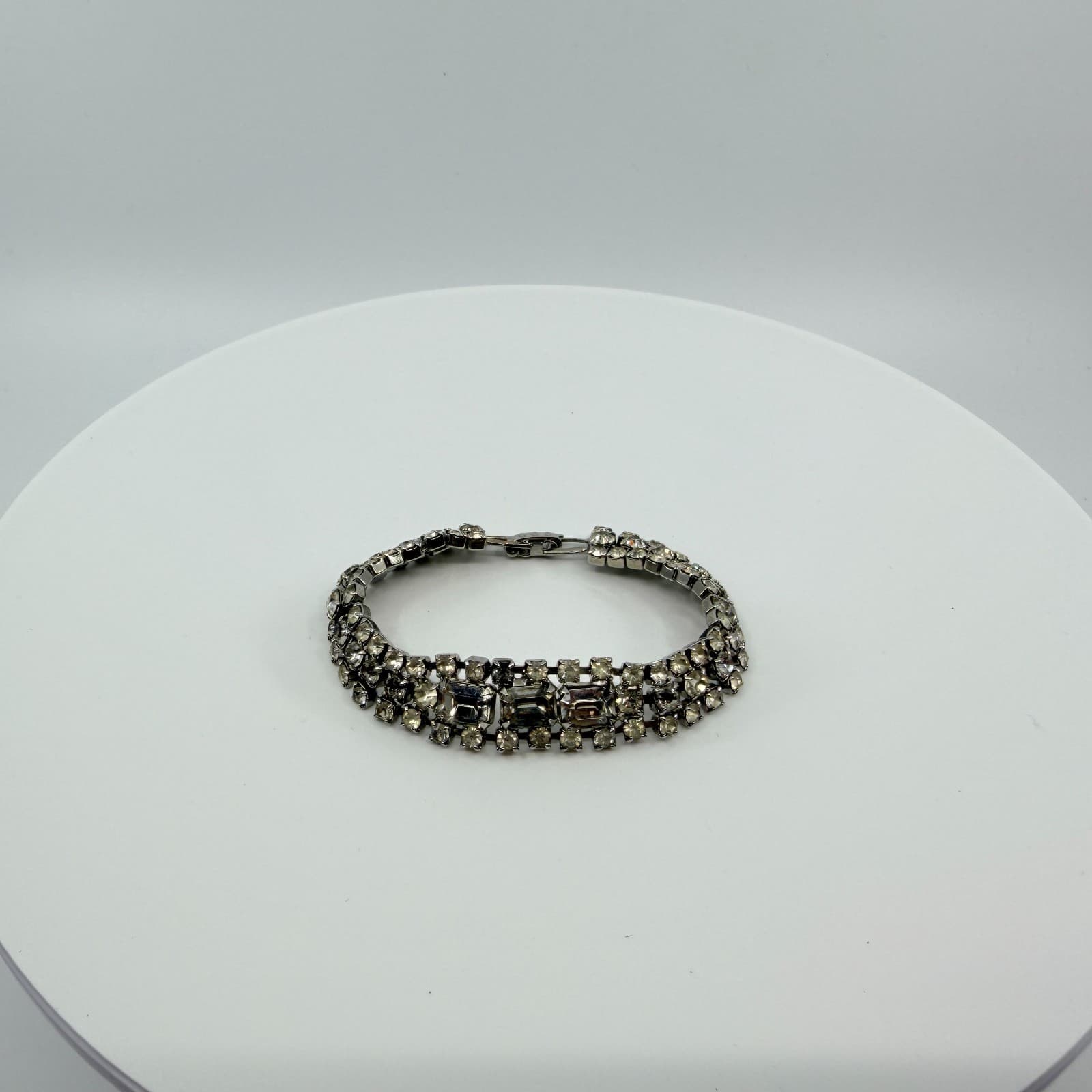 Vintage Silver Tone Smoky Grey Rhinestone Jewelry Set Shoulder Duster Earrings - Thumbnail 7