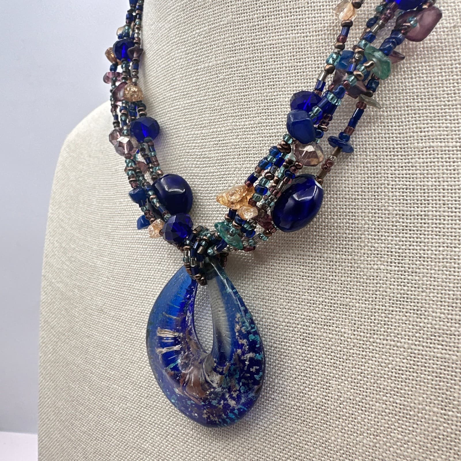 Vintage 90s Multi Strand Blue Teardrop Pendant Necklace Beaded Accents Jewelry - Thumbnail 5